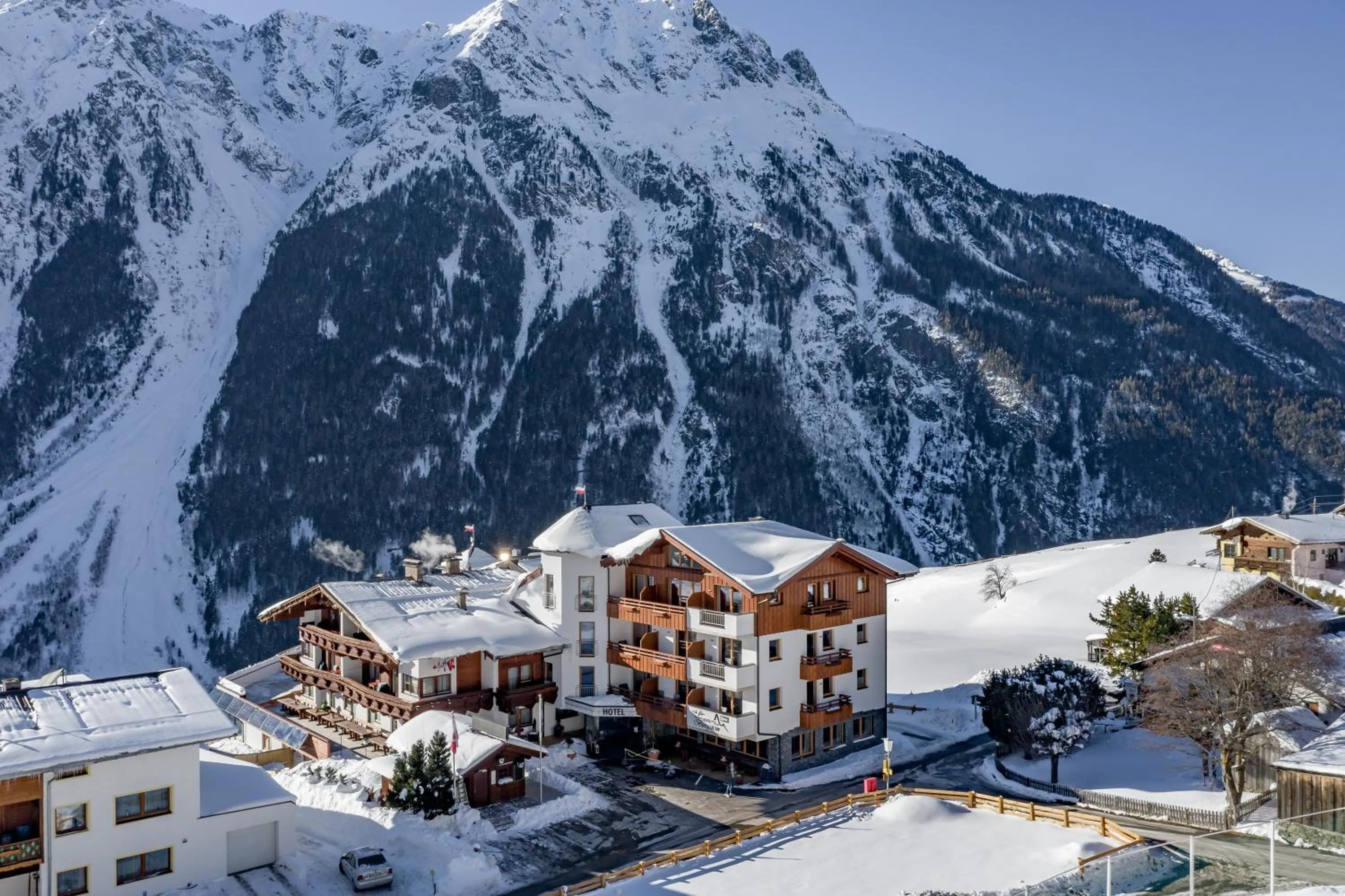 Property building in Hotel Burgstein - alpin & lifestyle