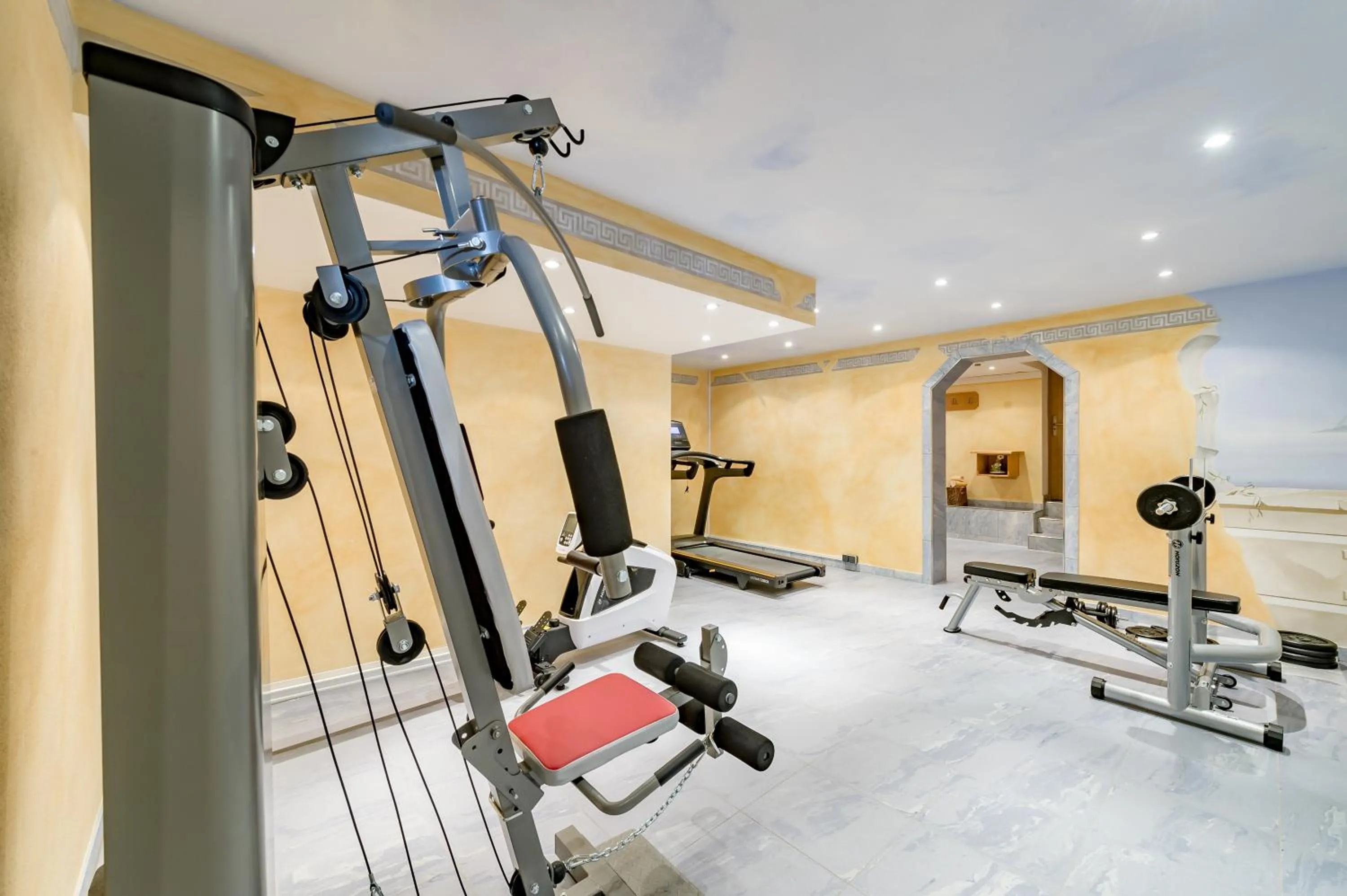 Fitness centre/facilities in Hotel Burgstein - alpin & lifestyle