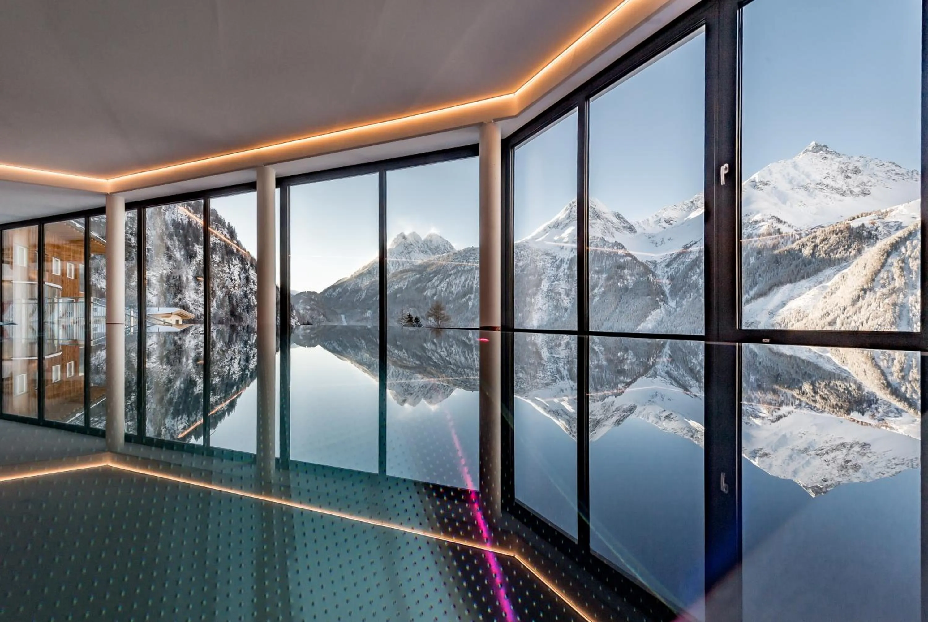 Spring in Hotel Burgstein - alpin & lifestyle