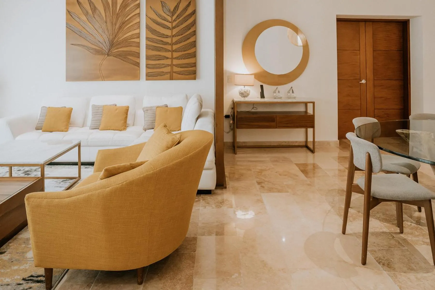 Living room in The Reef 28 Hotel & Spa - Luxury Adults Only - All Suites - With Optional All Inclusive