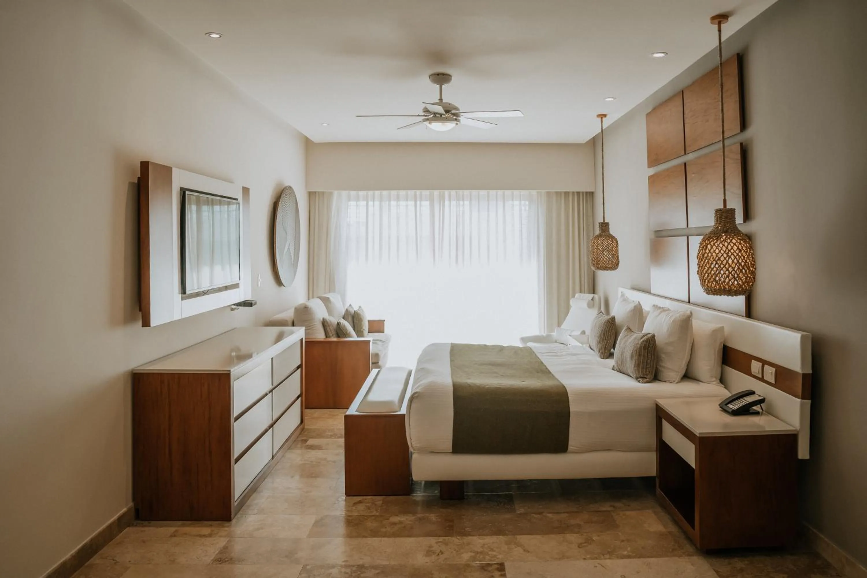 Bed in The Reef 28 Hotel & Spa - Luxury Adults Only - All Suites - With Optional All Inclusive