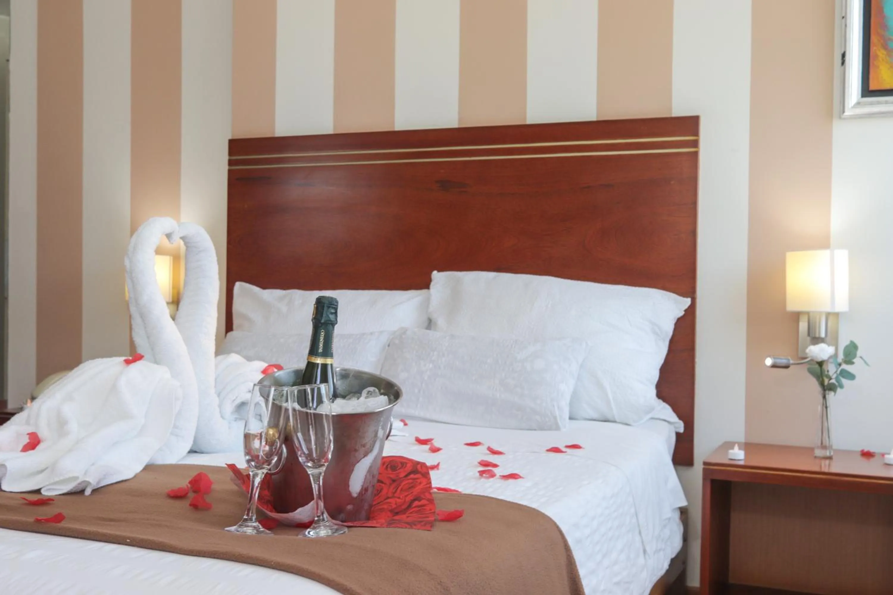 Bedroom, Bed in Hotel Boutique Runcu Miraflores