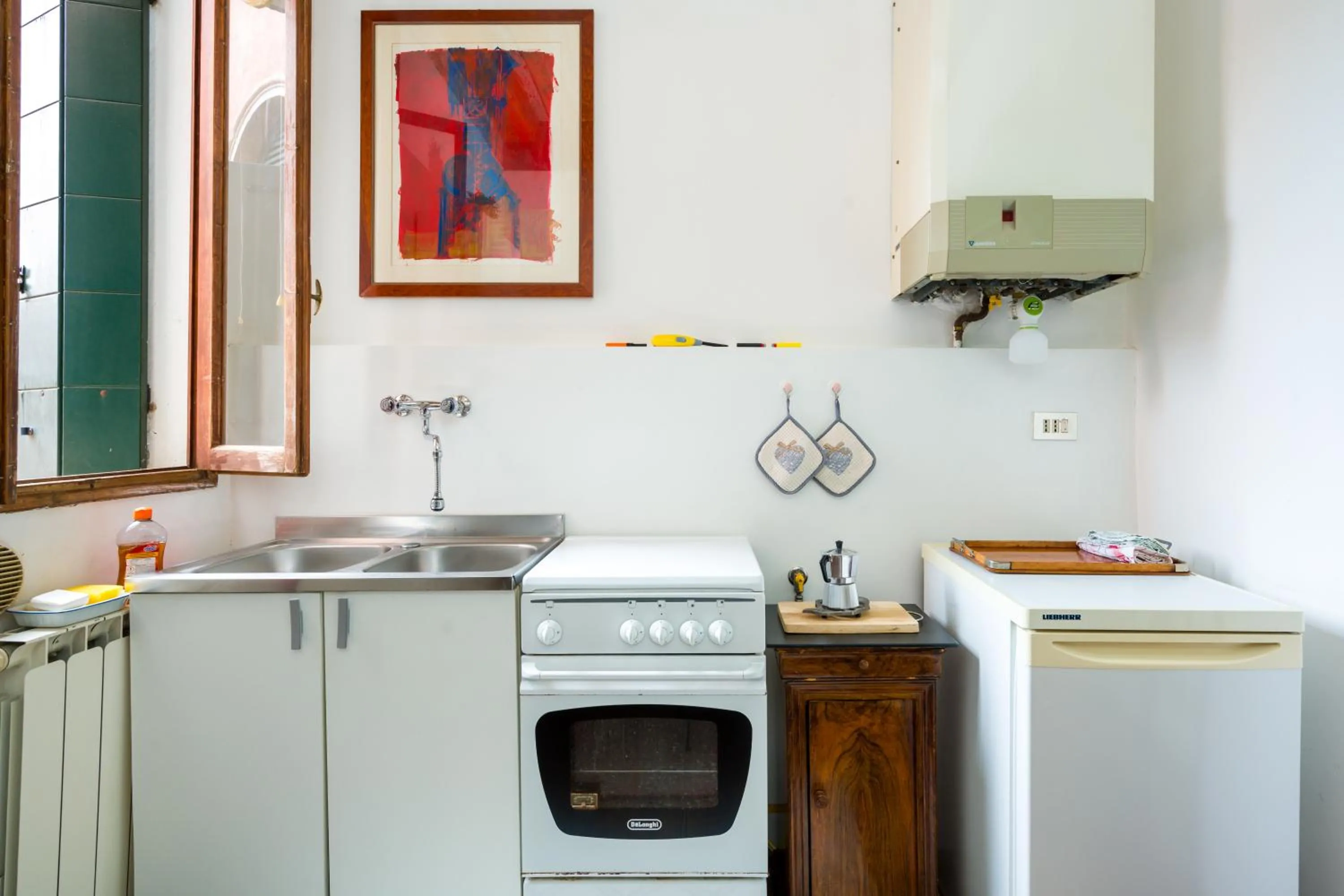 oven in San Polo Home