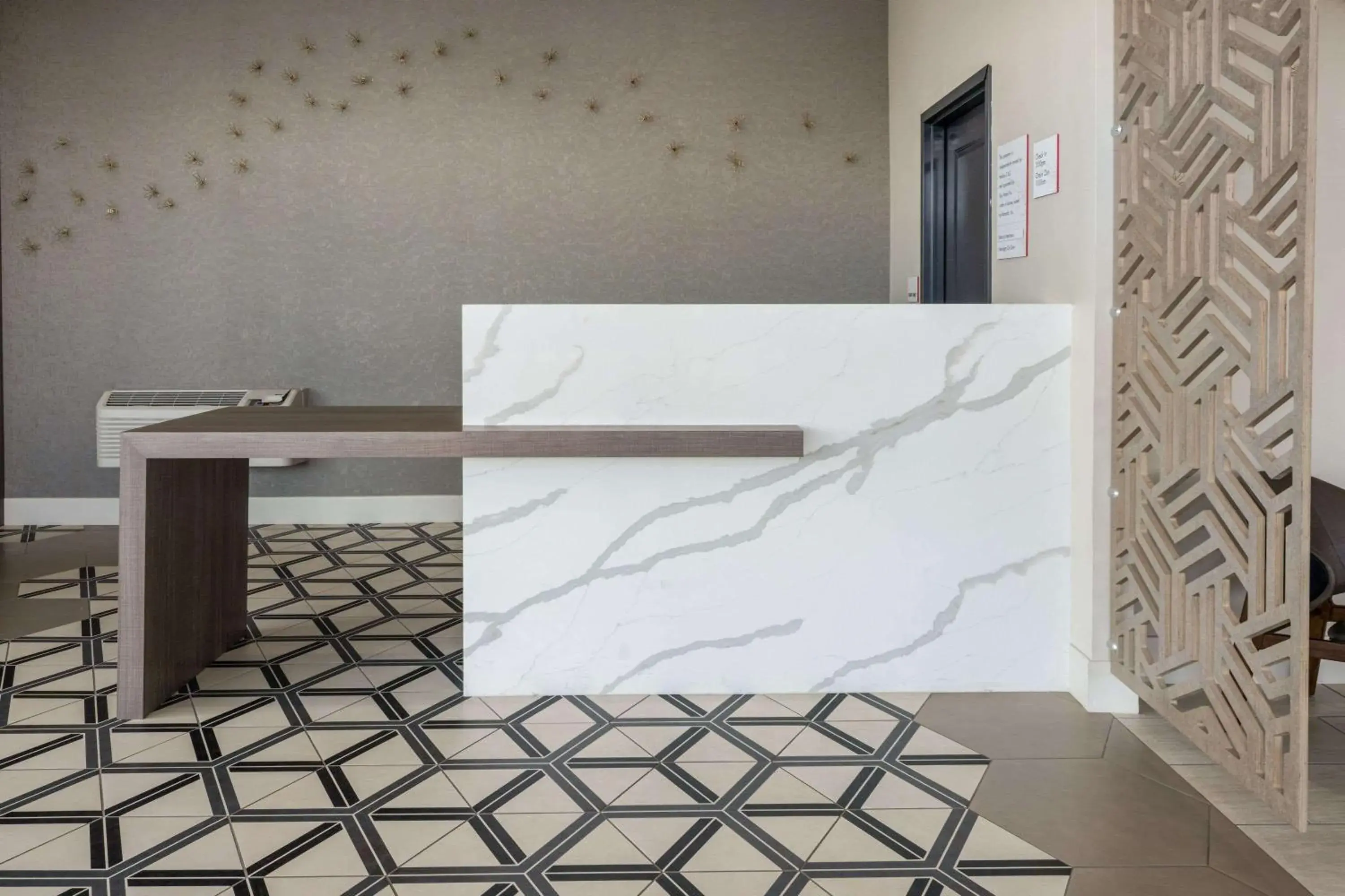 Lobby or reception in Ramada by Wyndham Modesto Yosemite Area Lobby or reception in Ramada by Wyndham Modesto Yosemite Area