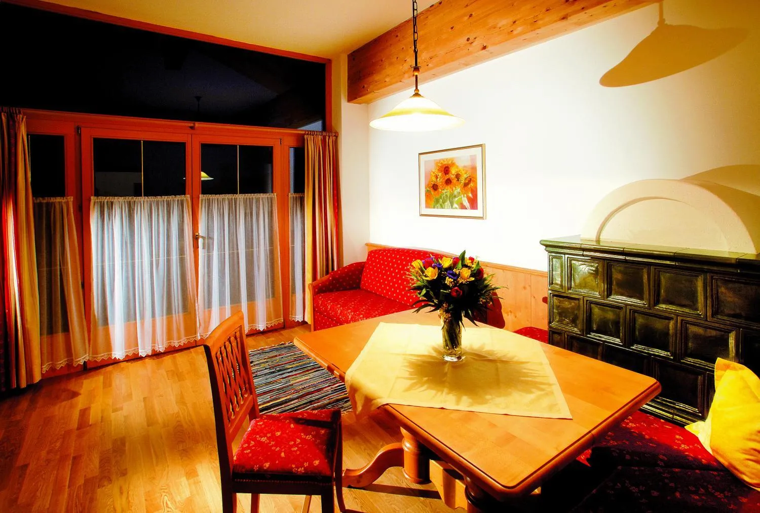 Dining area in Tonis Appartements am Achensee