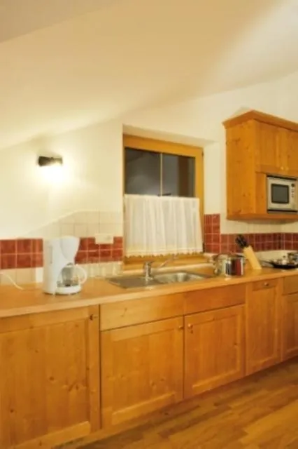 Kitchen or kitchenette in Tonis Appartements am Achensee