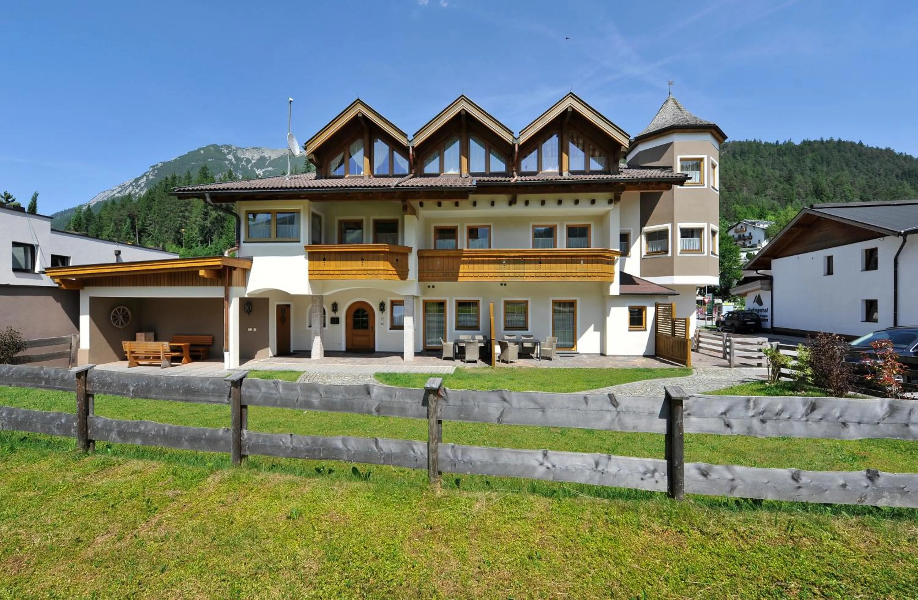 Property building in Tonis Appartements am Achensee