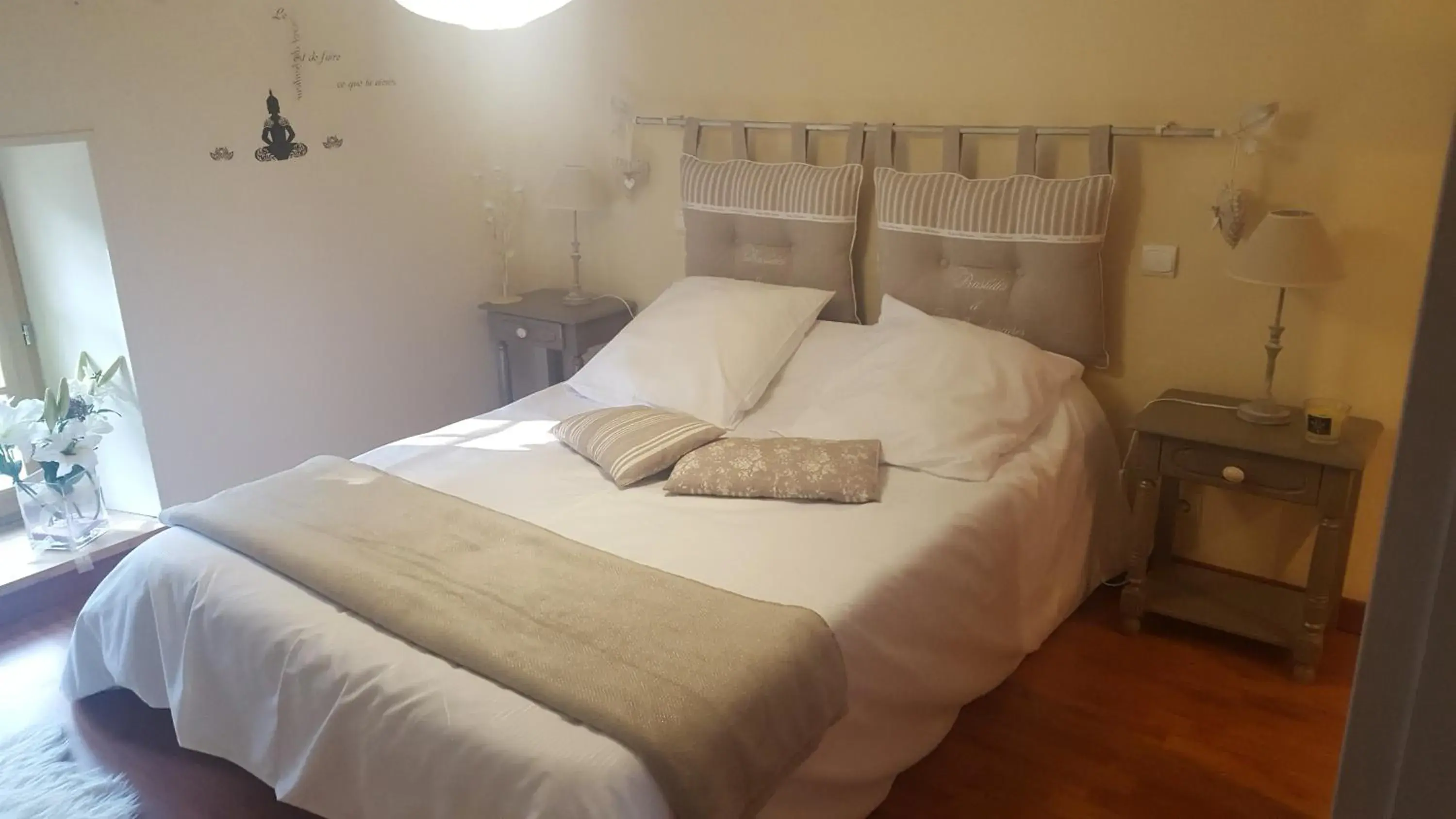 Double Room in Clos des Morillons Double Room in Clos des Morillons