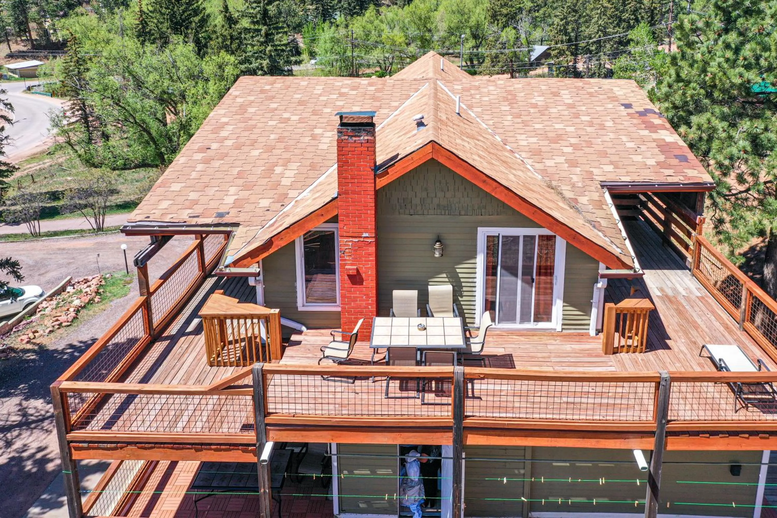 Balcony/Terrace in Green Mountain Falls Lodge