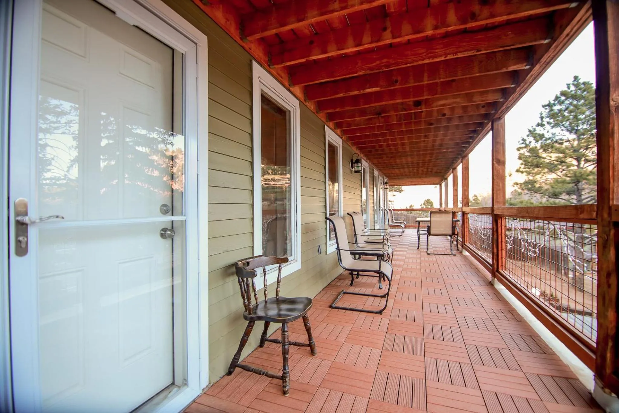 Property building in Green Mountain Falls Lodge