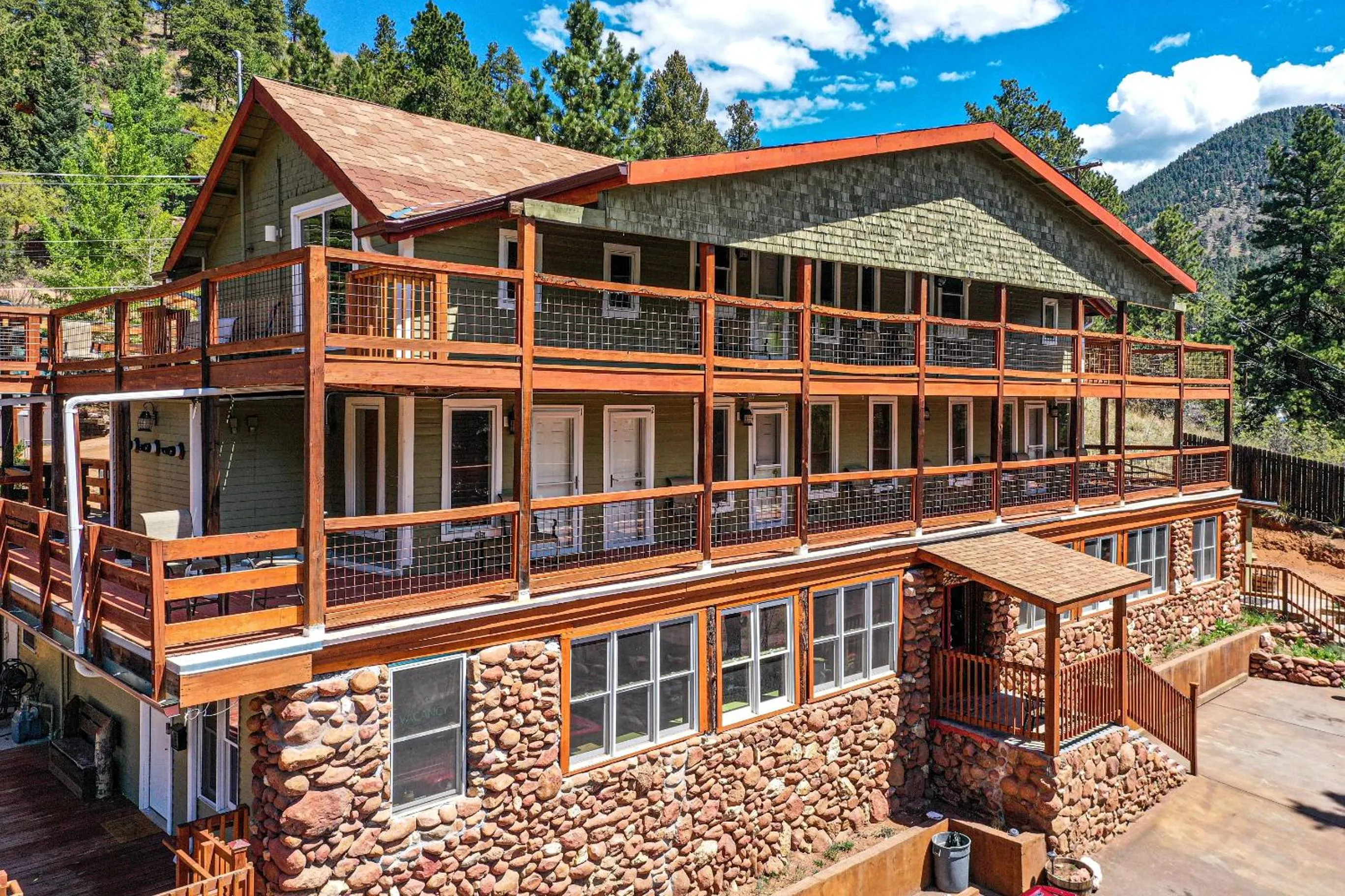 Property building in Green Mountain Falls Lodge