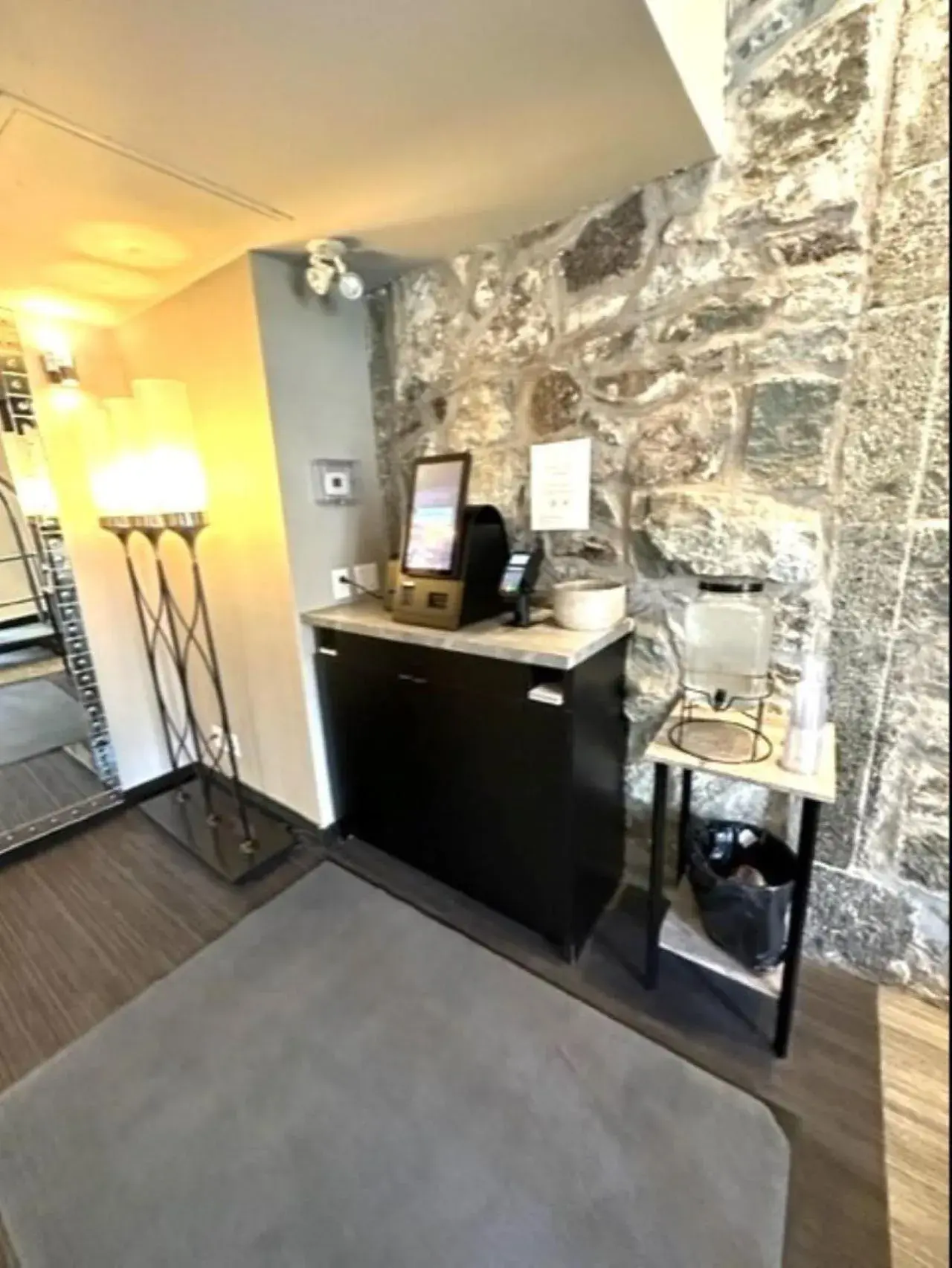 Lobby or reception in Hotel Port-Royal Lobby or reception in Hotel Port-Royal