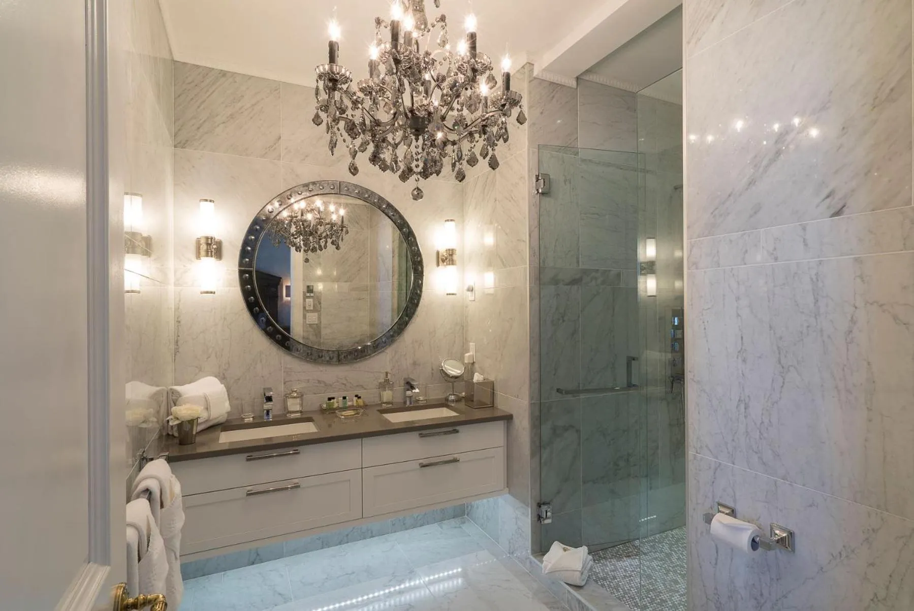 Bathroom in Hotel Port-Royal