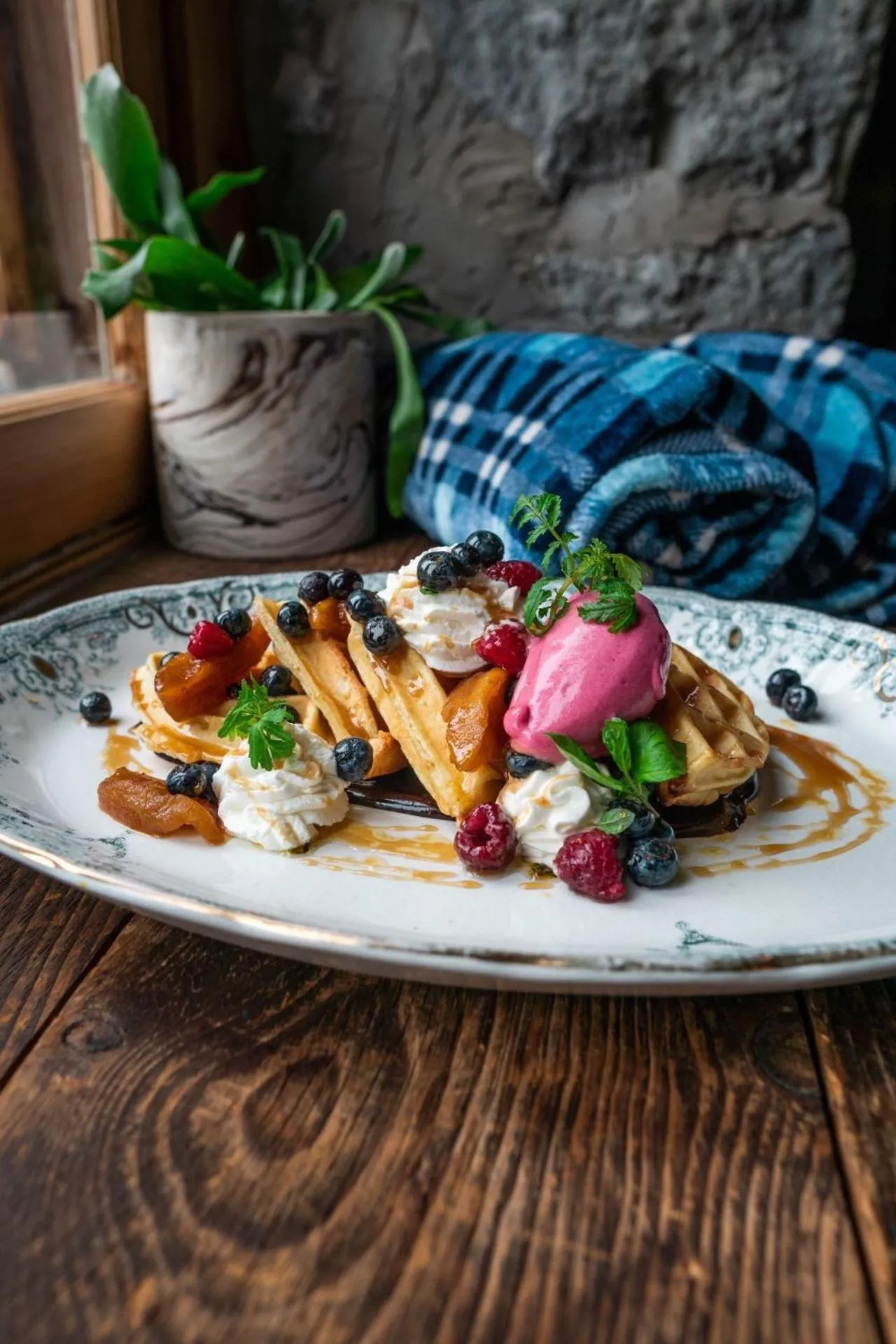 Restaurant/places to eat in Hotel Port-Royal