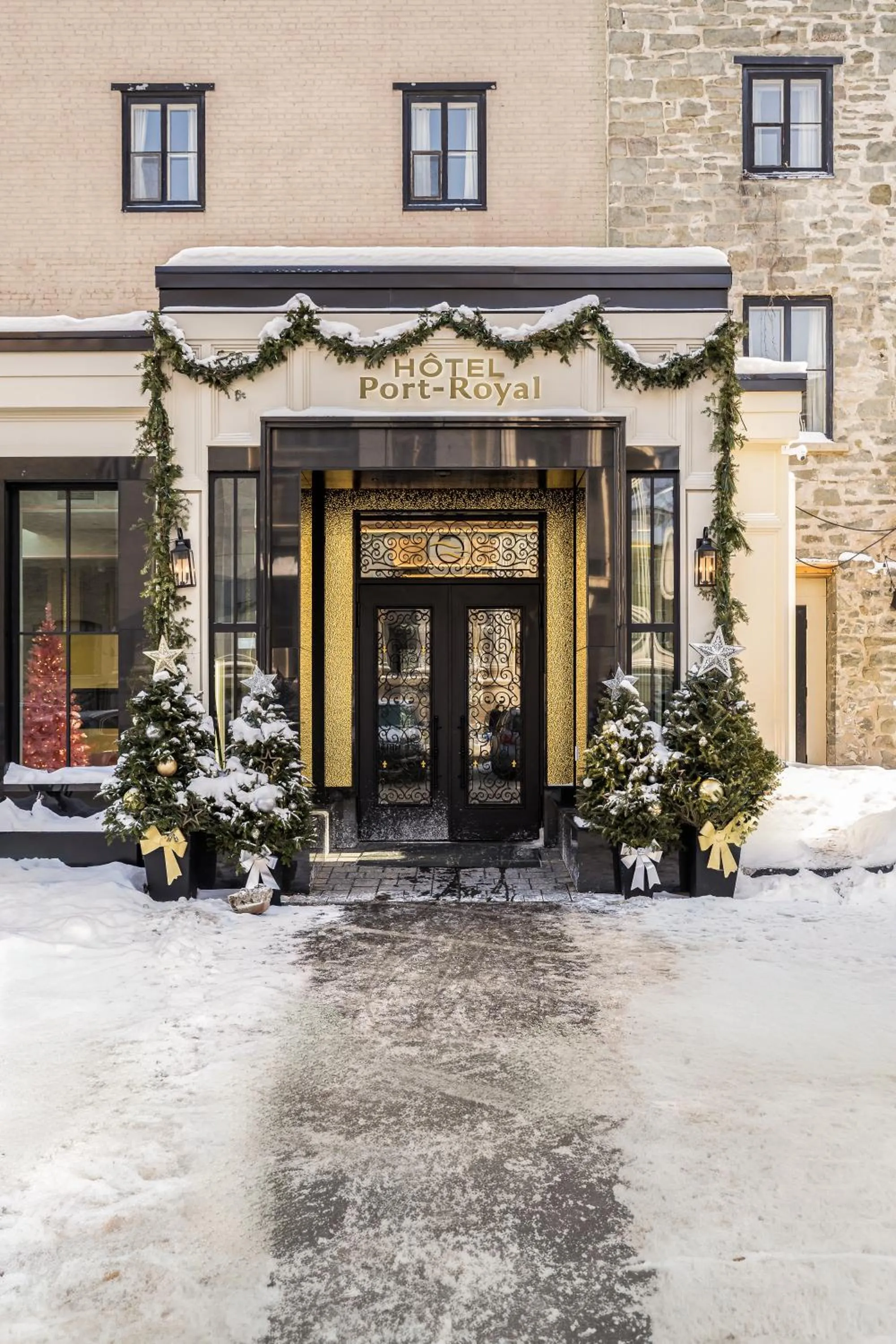 Facade/entrance in Hotel Port-Royal