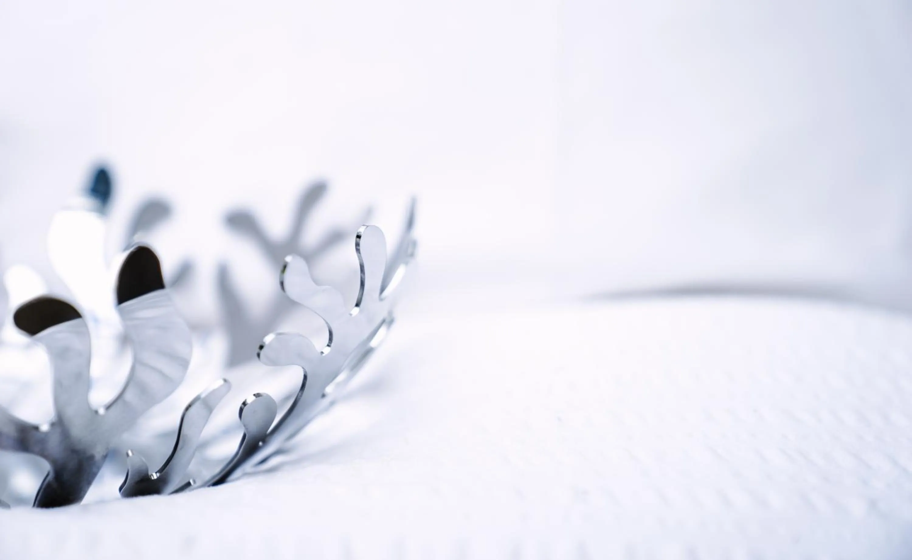 Decorative detail, Bed in Hotel Lech & Residenz Chesa Rosa