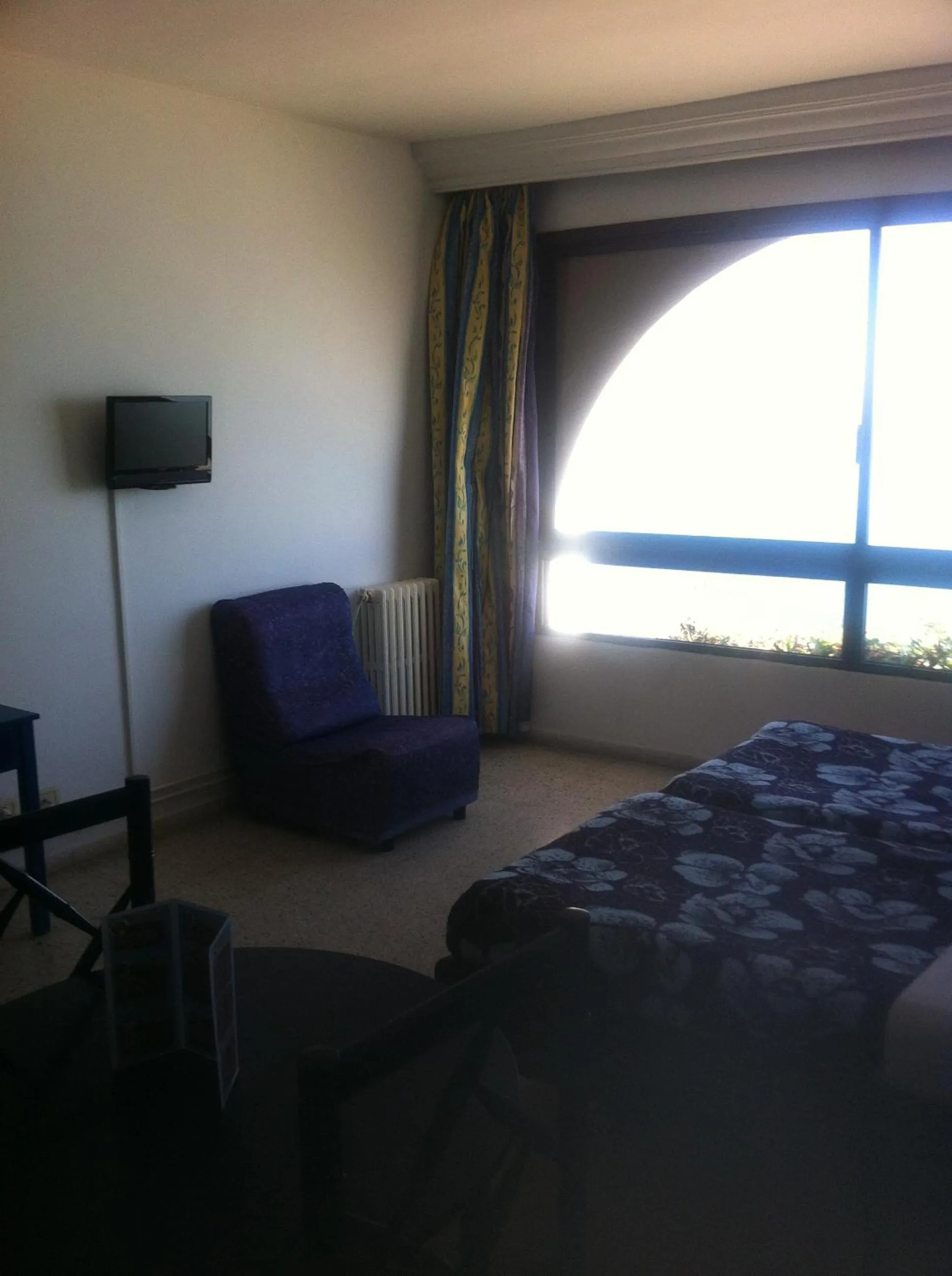 Bed in Residence Boujaafar