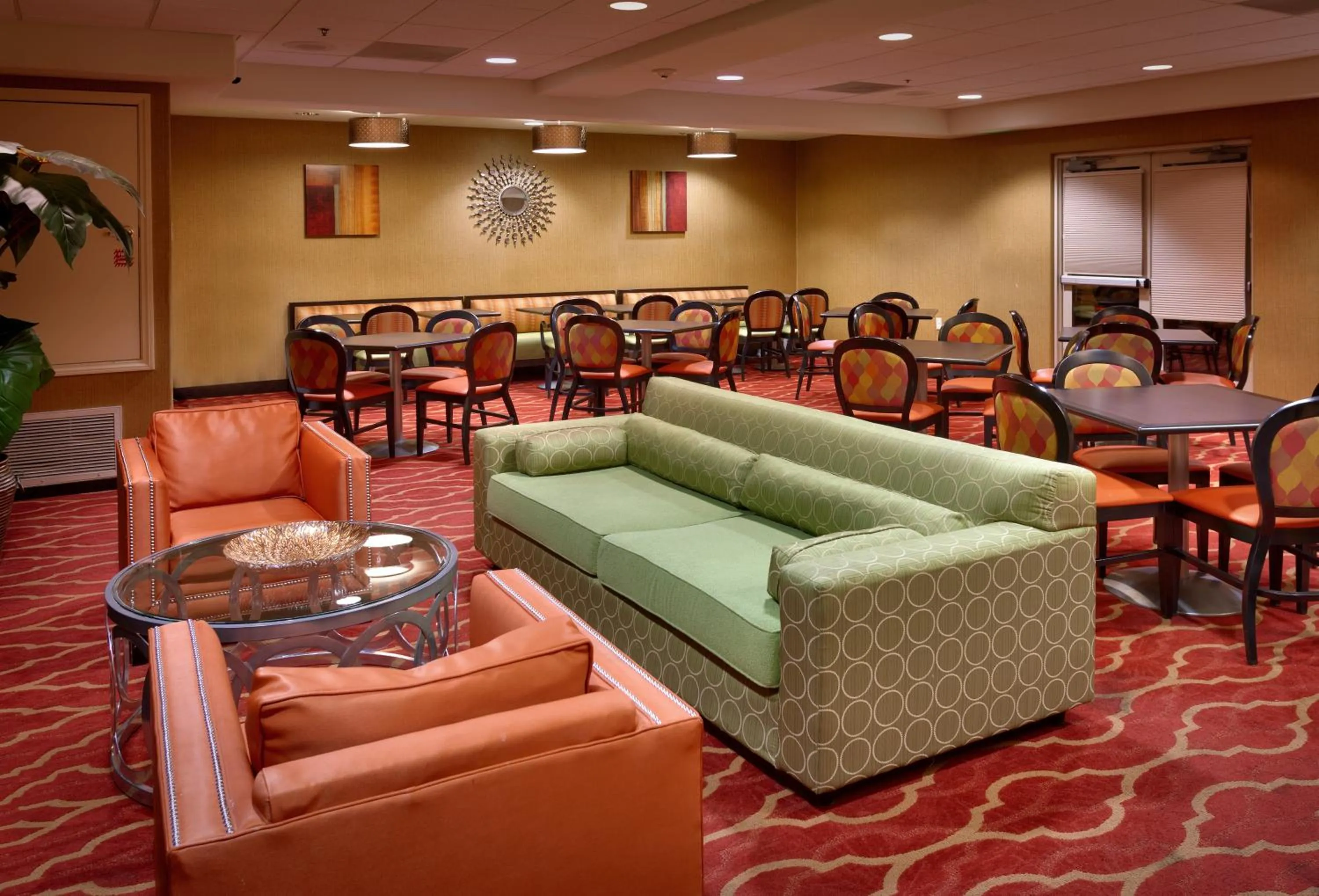 Meeting/conference room in Holiday Inn Express & Suites Mesquite Nevada, an IHG Hotel