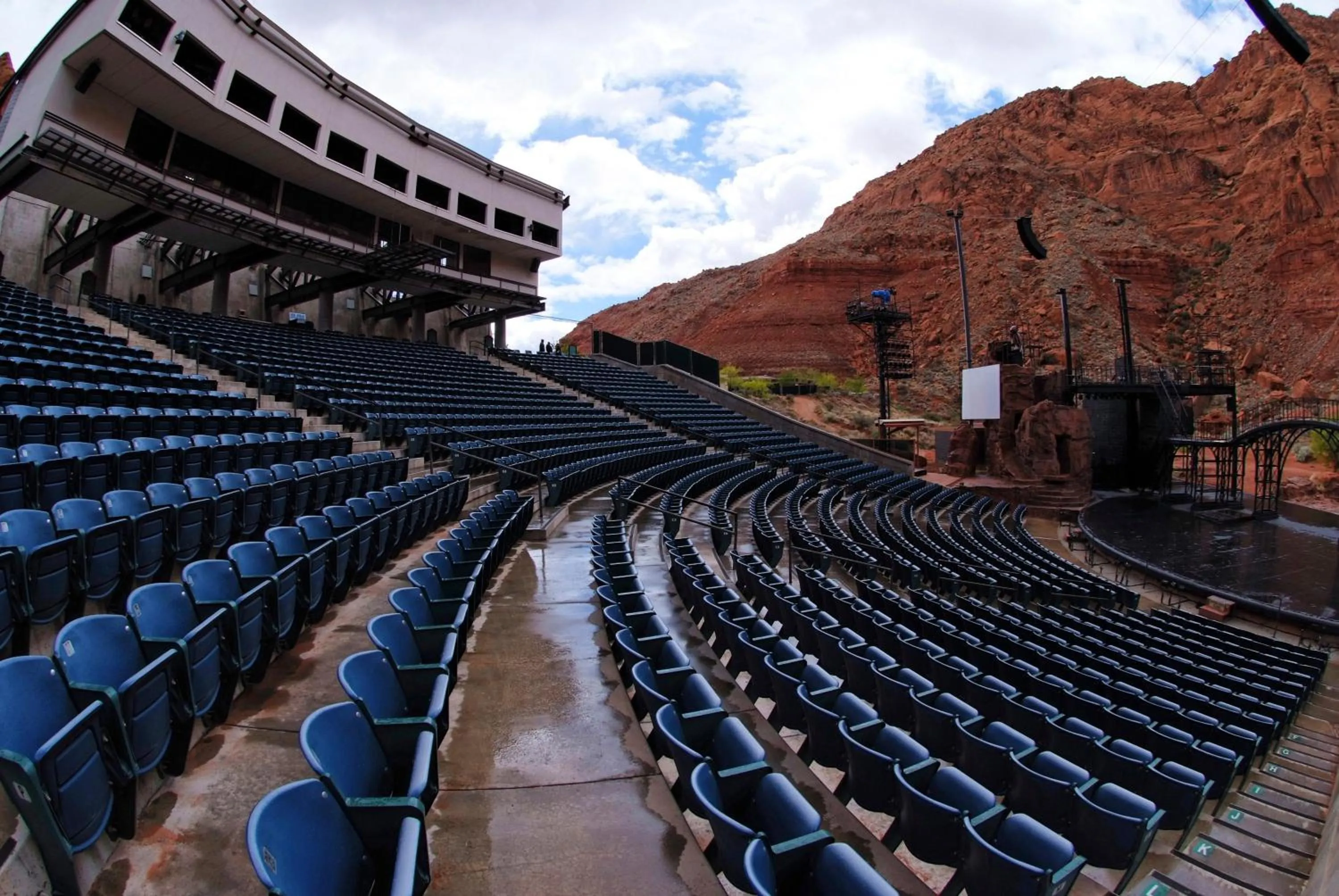 Area and facilities in Holiday Inn Express & Suites Mesquite Nevada, an IHG Hotel