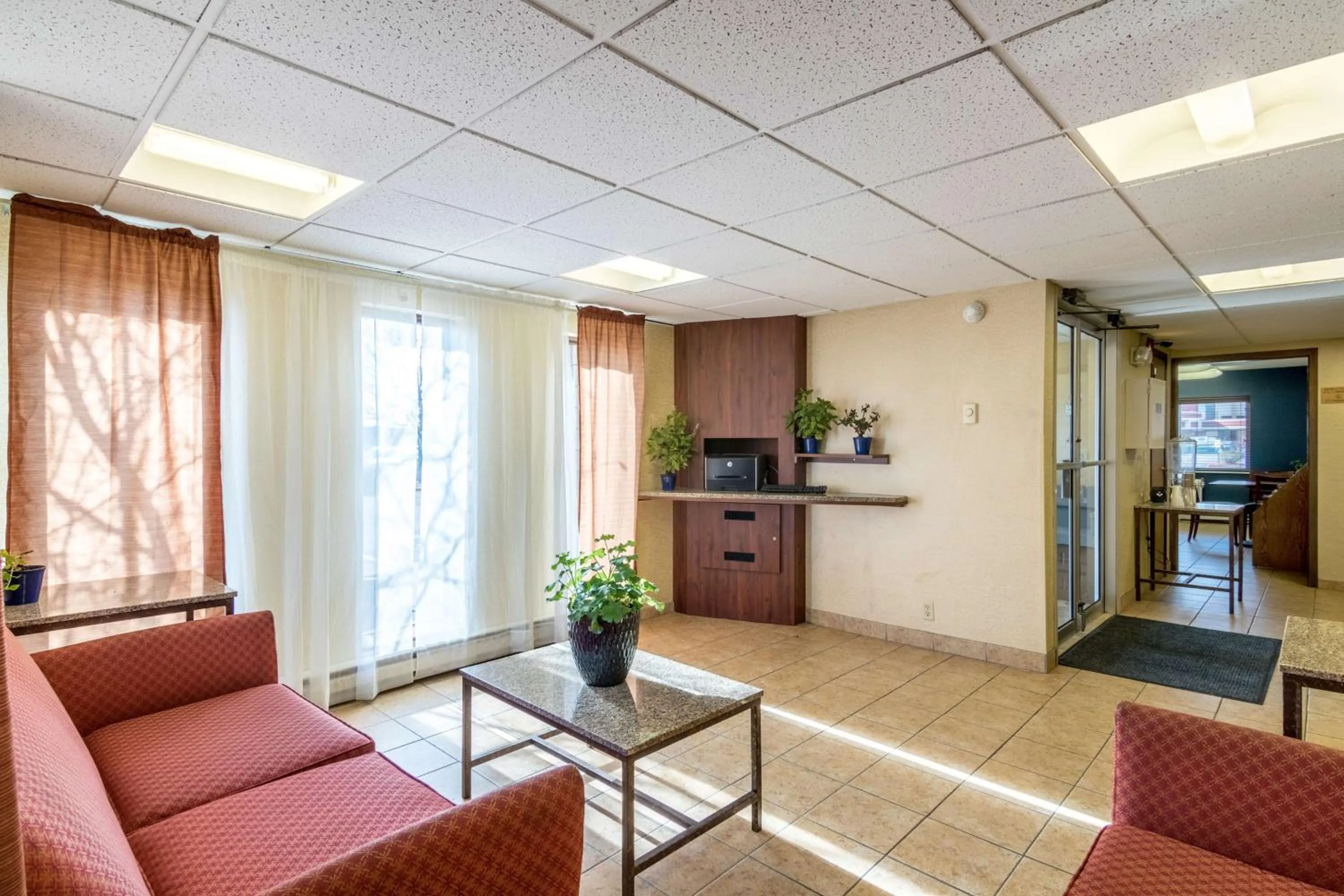 Lobby or reception in Motel 6-Eau Claire, WI