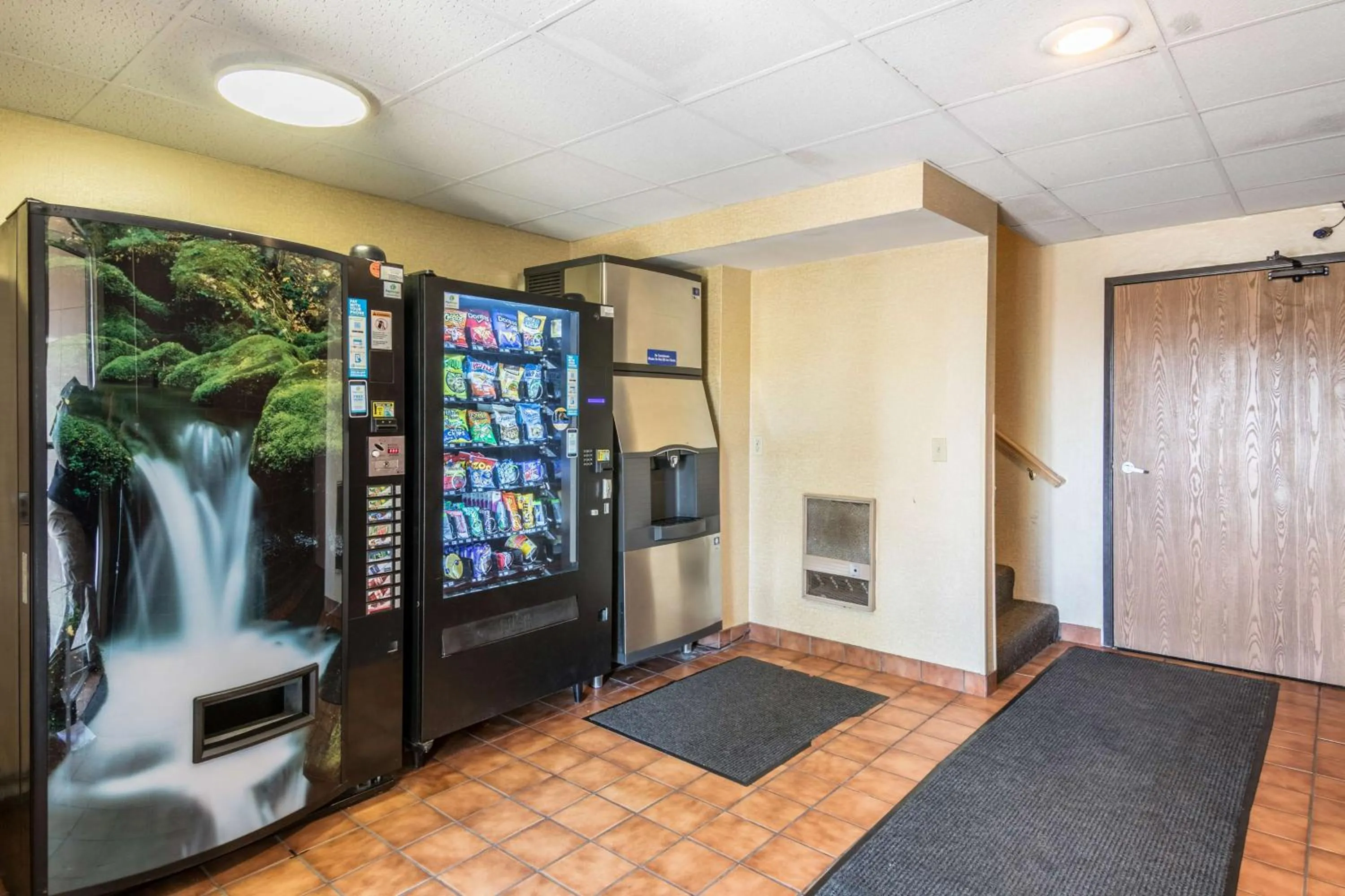 On site in Motel 6-Eau Claire, WI