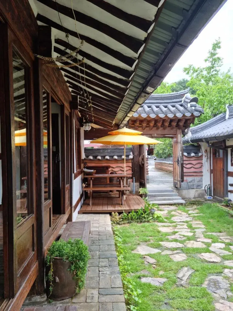 Property building in Gohyundang Property building in Gohyundang