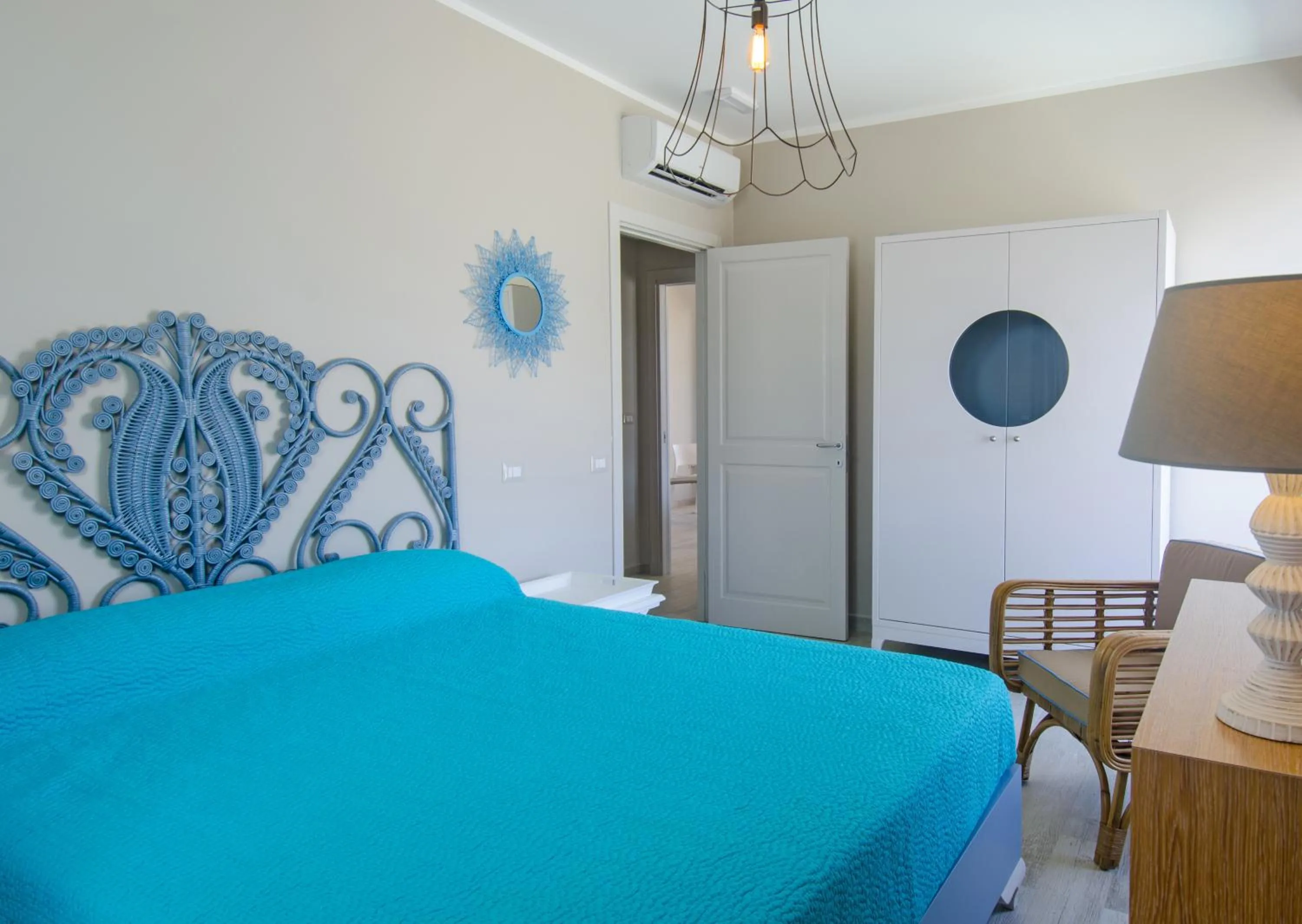 Bedroom, Bed in Les Sables Noirs & Spa