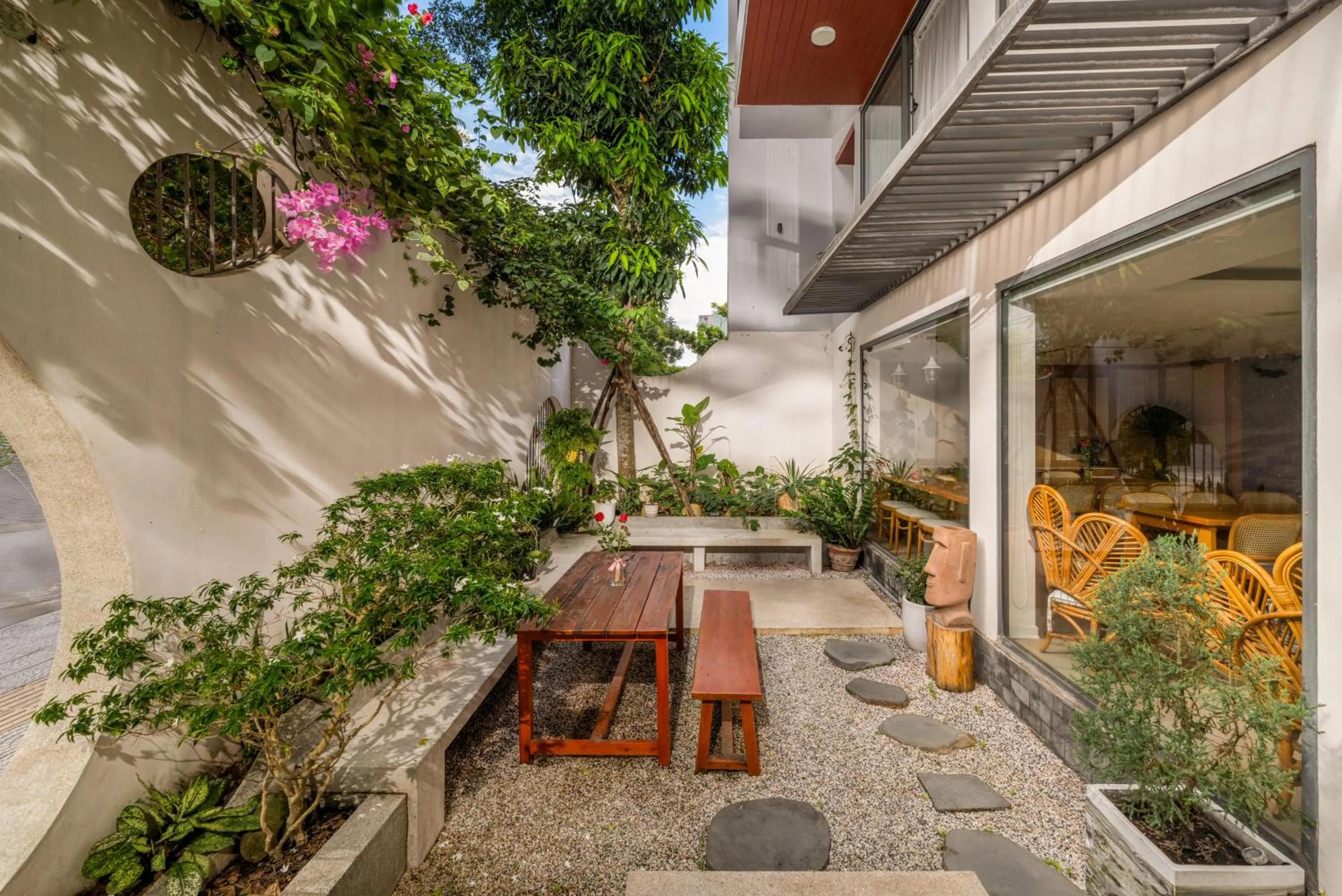 Property building in Sanayen Villa & Residences - Pool and Close Beach