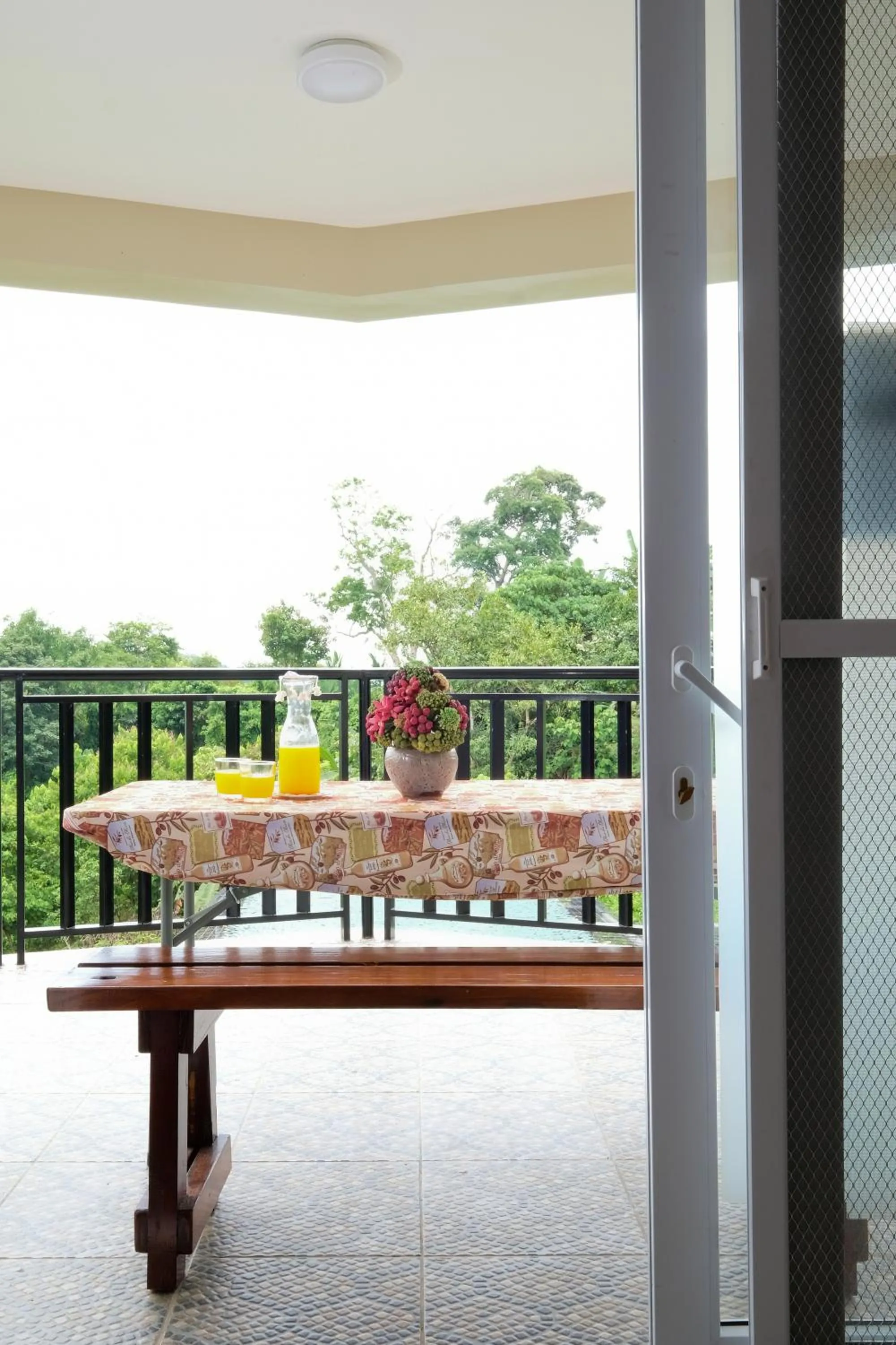 Drinks in The Duyan House at Sinagtala Resort