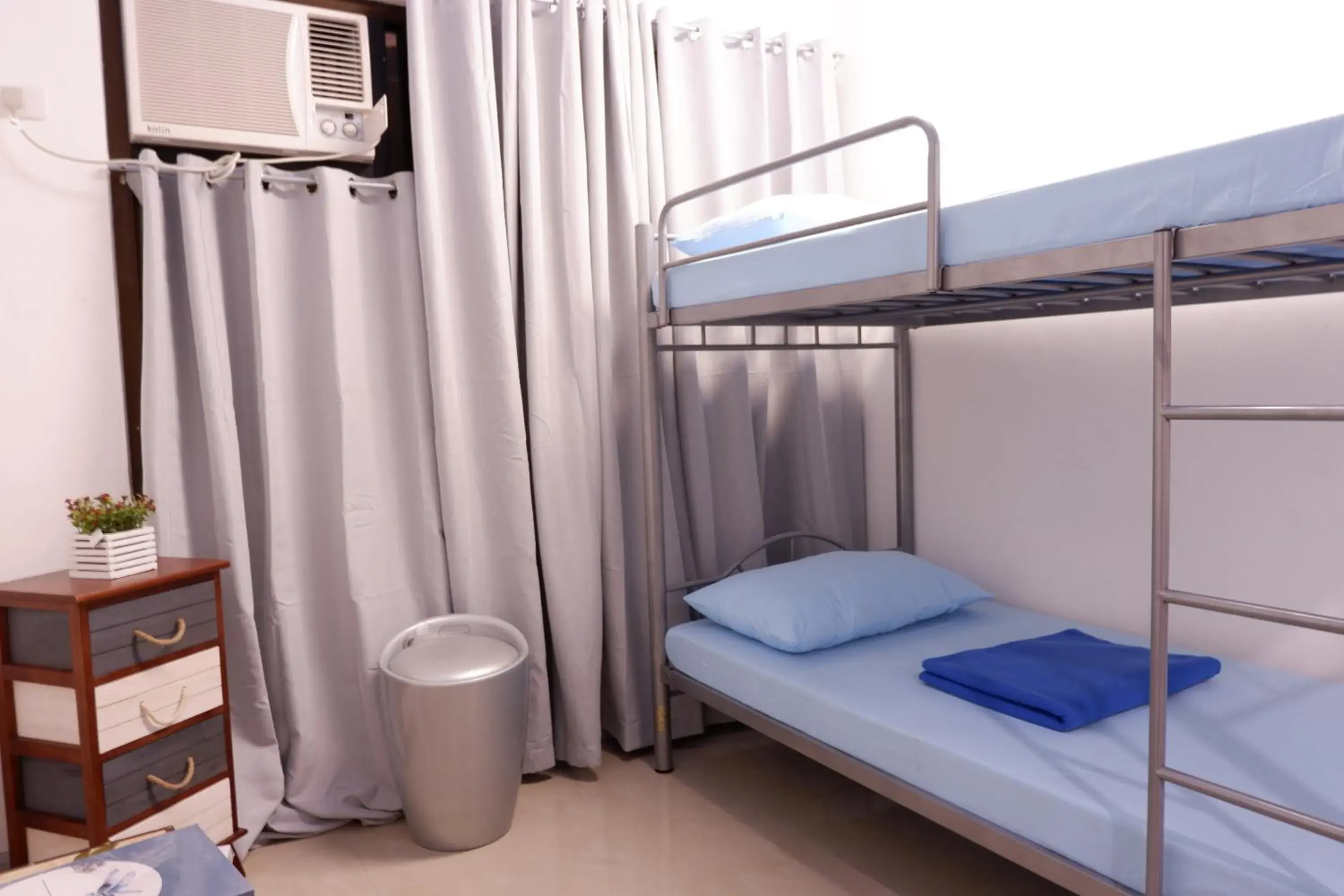 Bed in Mactan-Cebu Airport Budget Hotel Bed in Mactan-Cebu Airport Budget Hotel