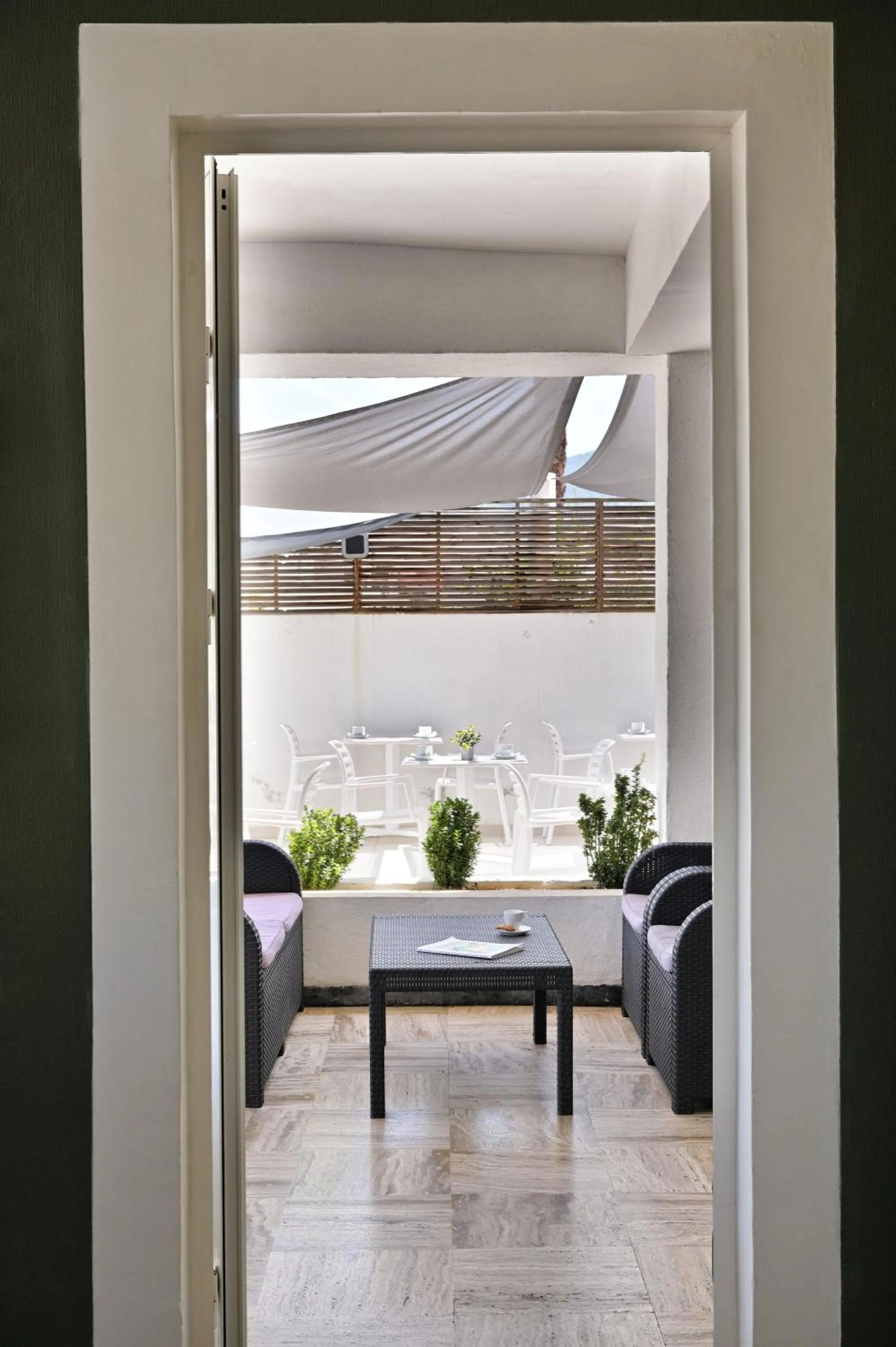 Patio in Hôtel de Porticcio