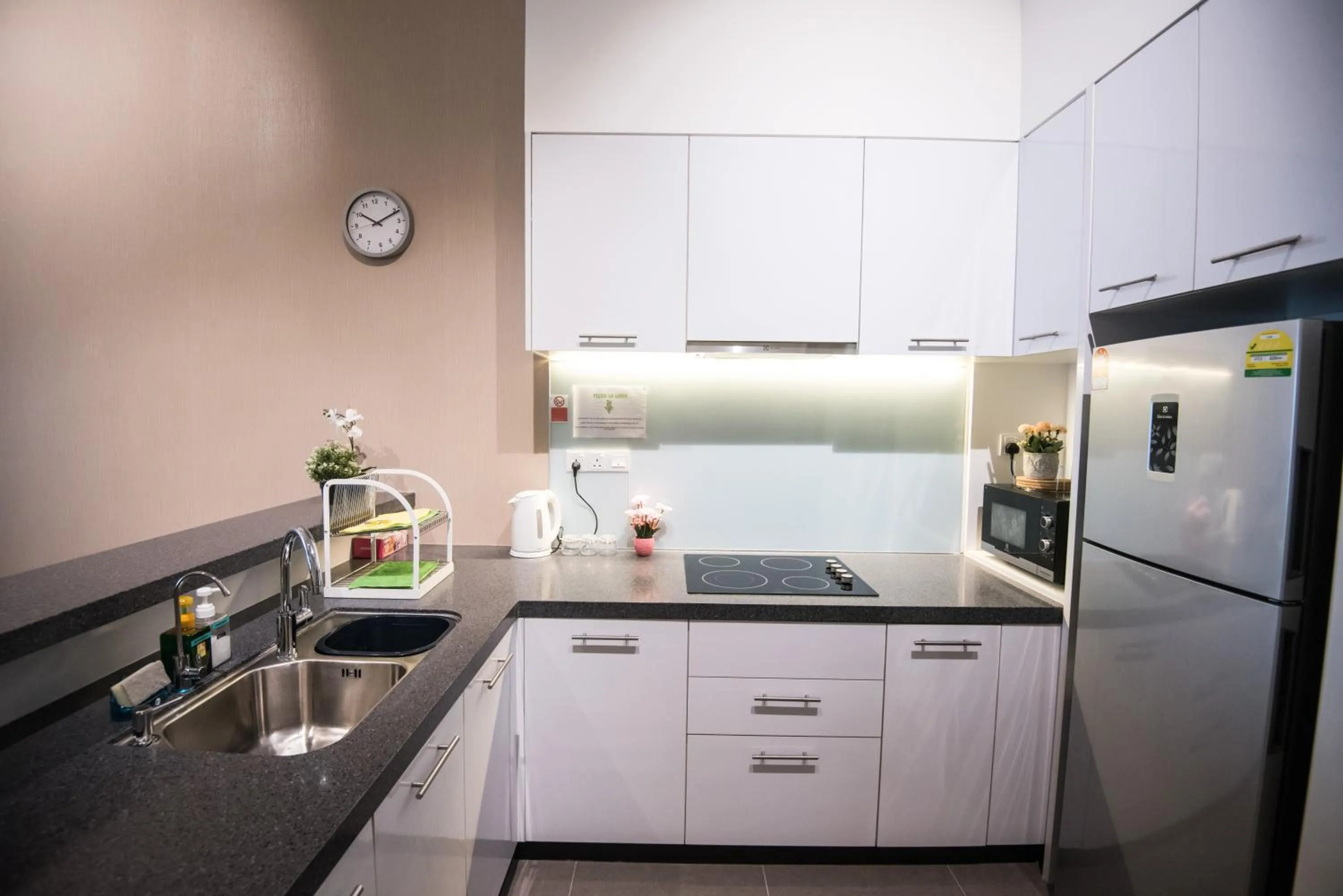Kitchen or kitchenette in KL Sentral Bangsar Suites EST BY PSM LUXURY SUITES
