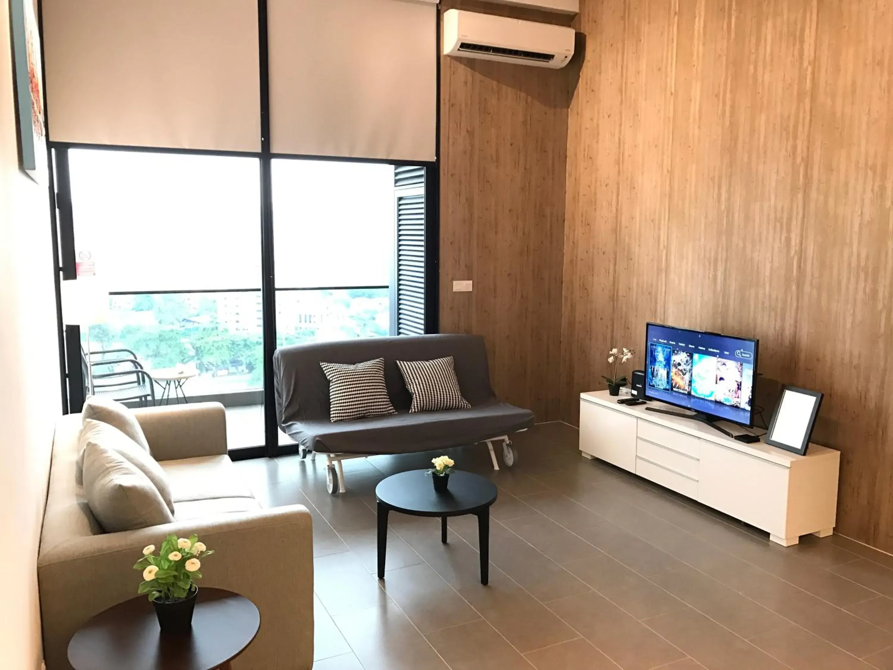 TV and multimedia in KL Sentral Bangsar Suites EST BY PSM LUXURY SUITES TV and multimedia in KL Sentral Bangsar Suites EST BY PSM LUXURY SUITES