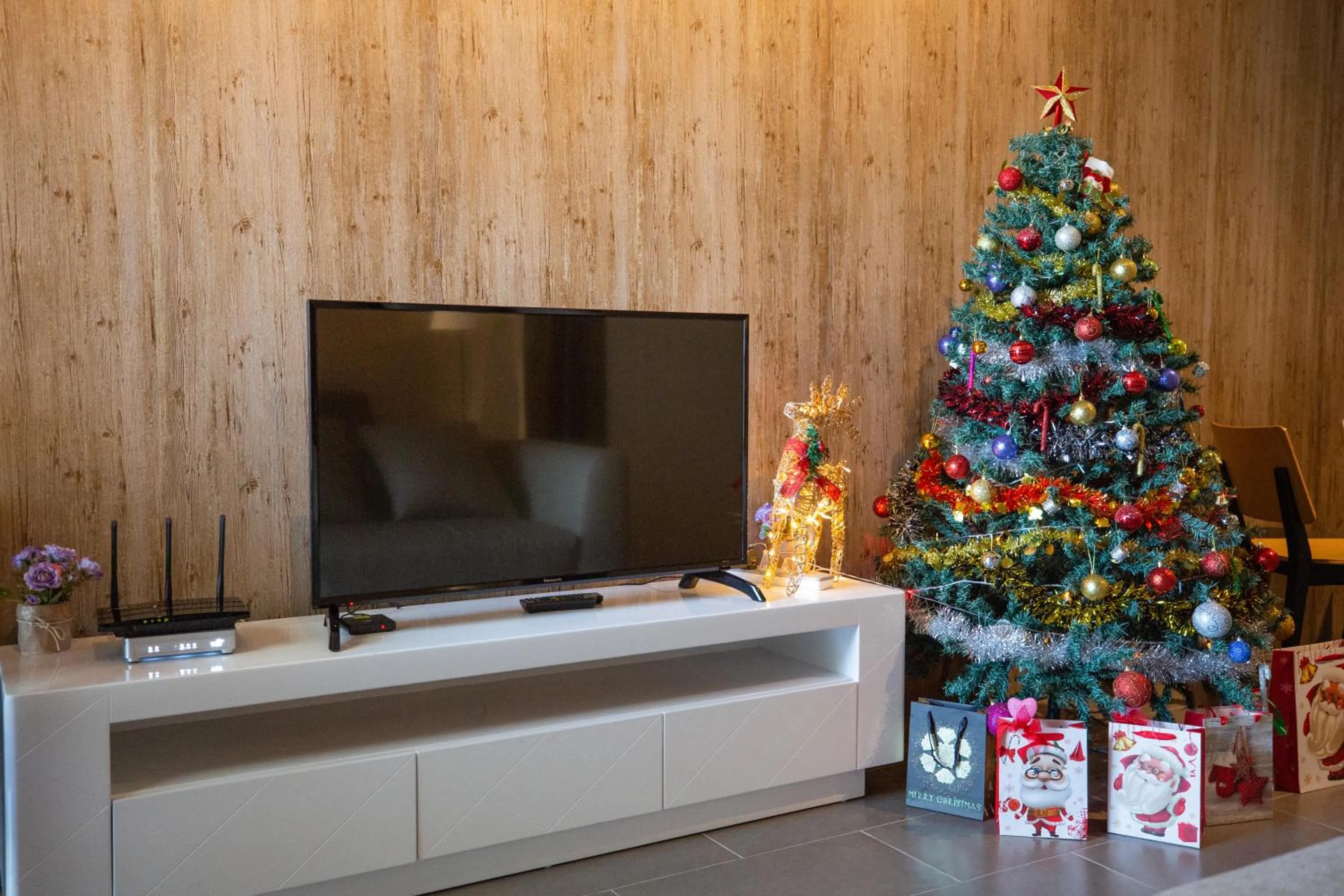 TV and multimedia in KL Sentral Bangsar Suites EST BY PSM LUXURY SUITES