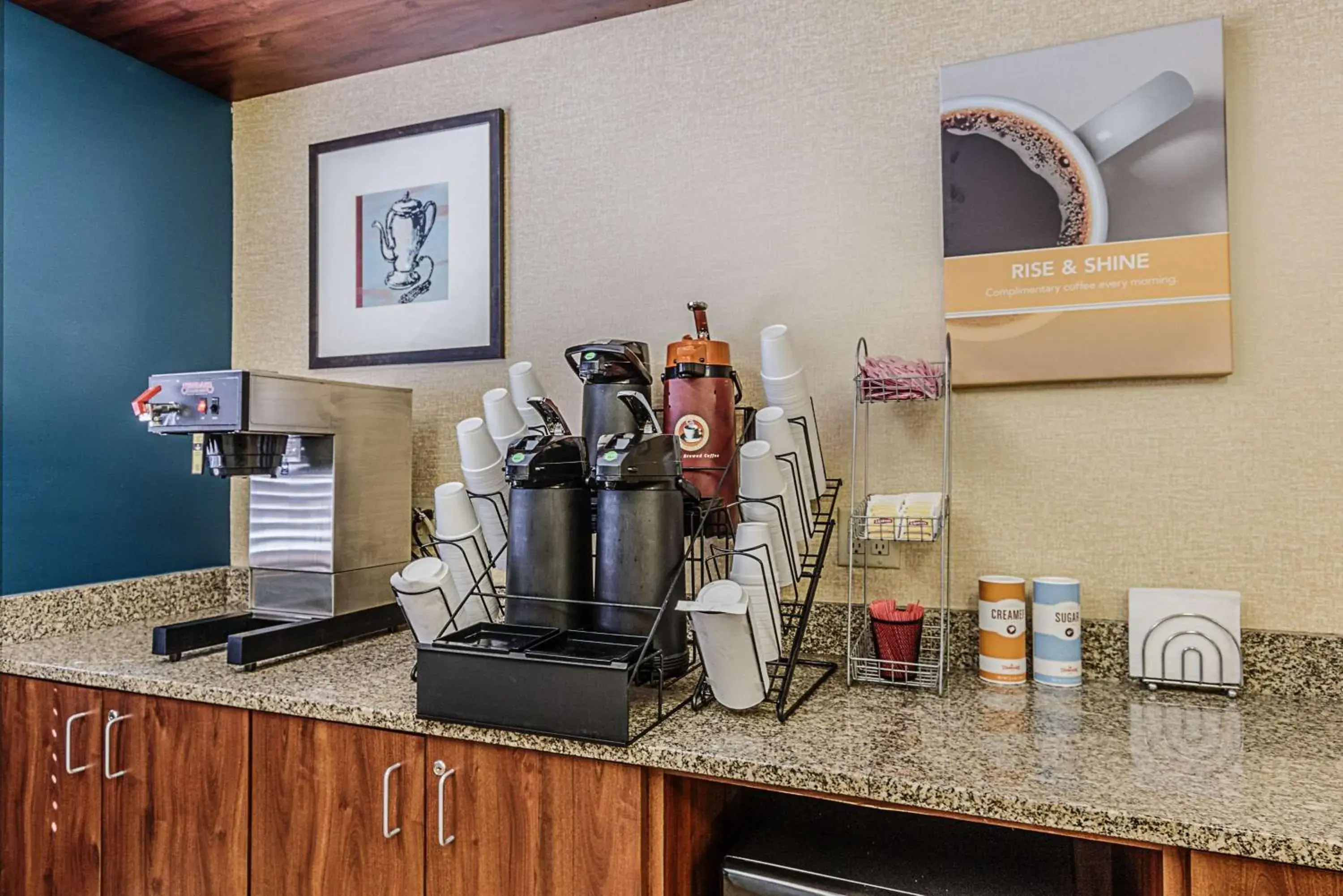 Property building in Motel 6-La Crosse, WI Property building in Motel 6-La Crosse, WI