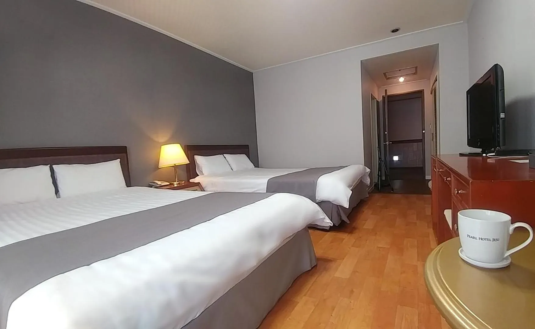 Bed in Pearl Hotel Jeju