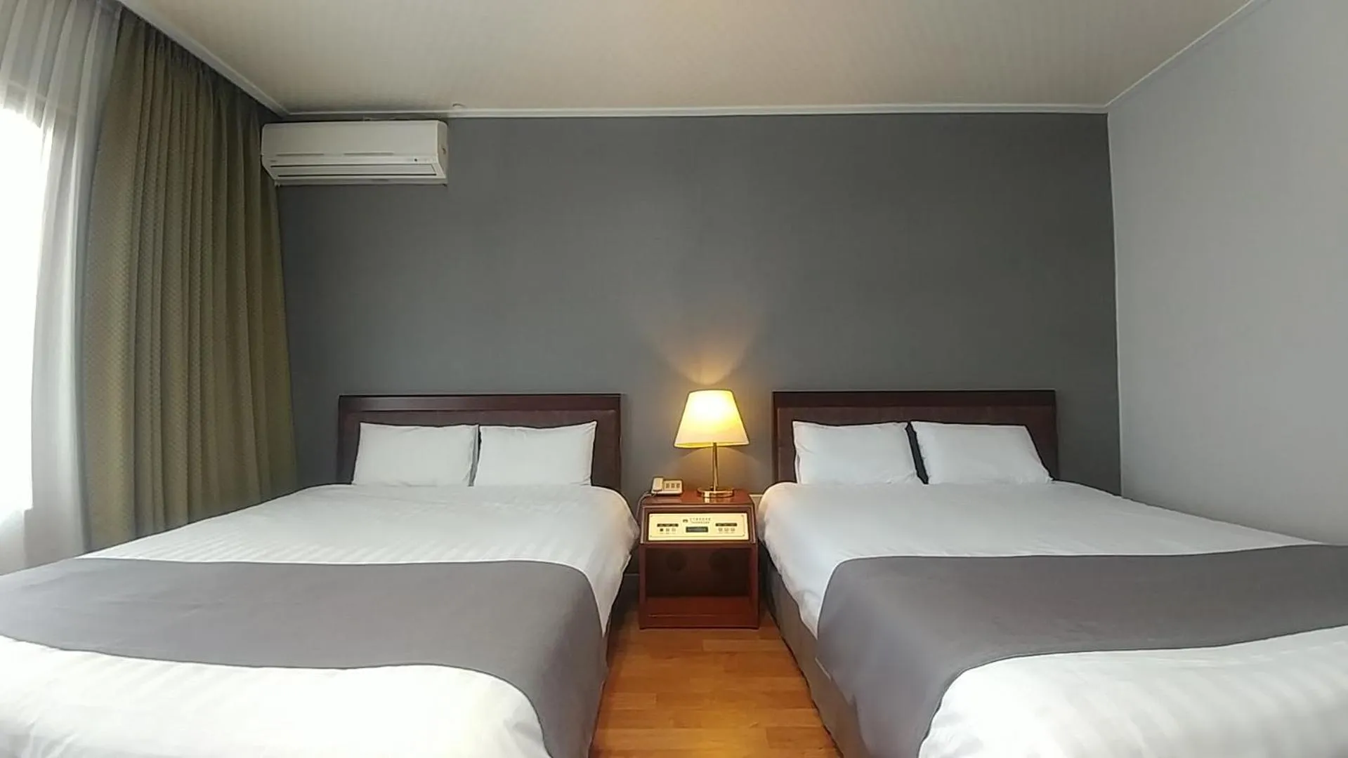 Bed in Pearl Hotel Jeju