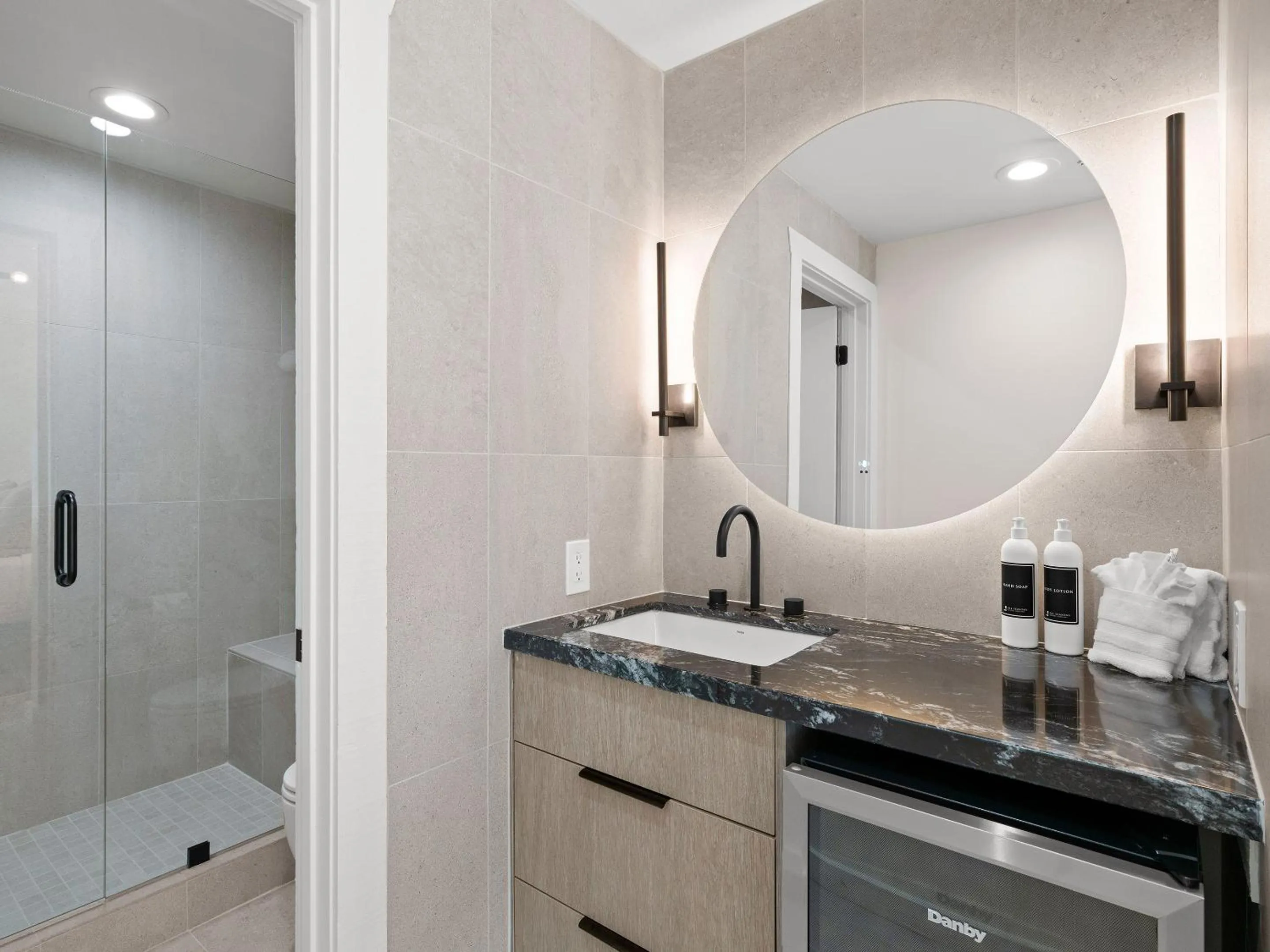 Bathroom in The Lodge at the Mountain Village by All Seasons Resort Lodging