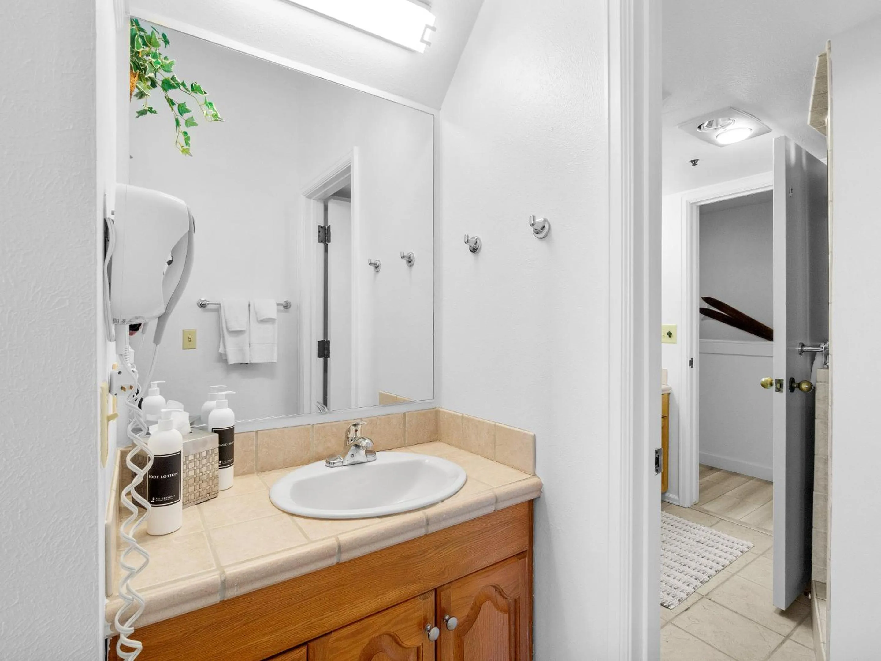 Bathroom in The Lodge at the Mountain Village by All Seasons Resort Lodging