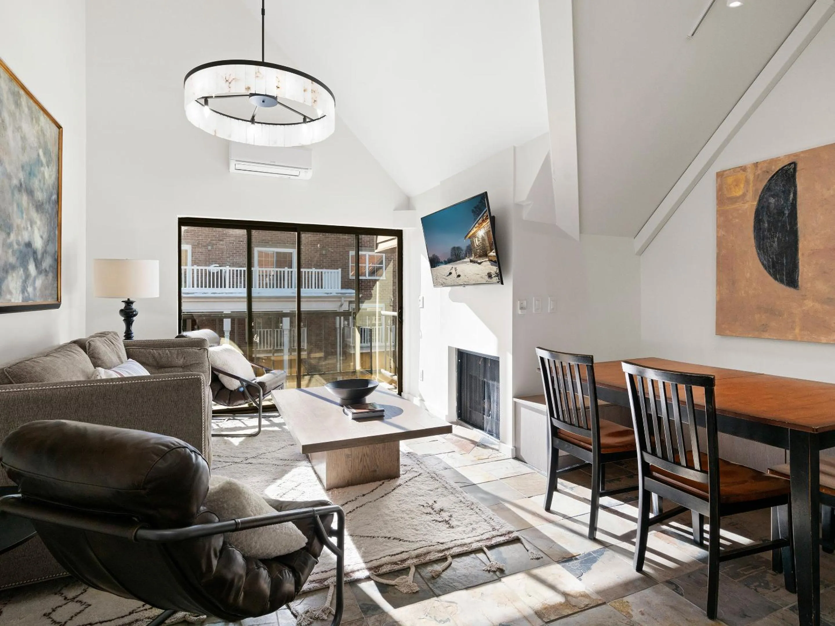 TV and multimedia in The Lodge at the Mountain Village by All Seasons Resort Lodging