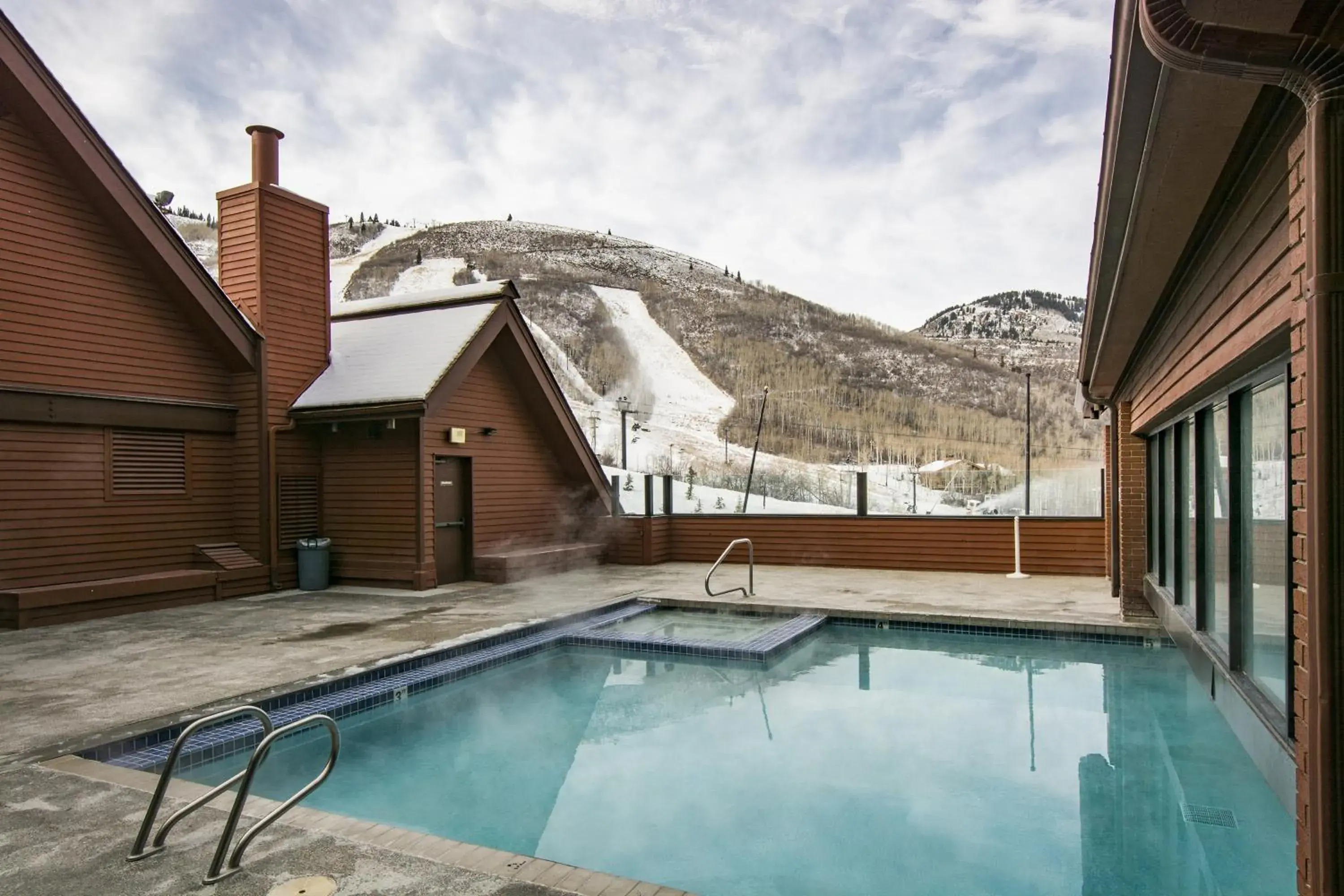 Mountain view, Swimming Pool in The Lodge at the Mountain Village