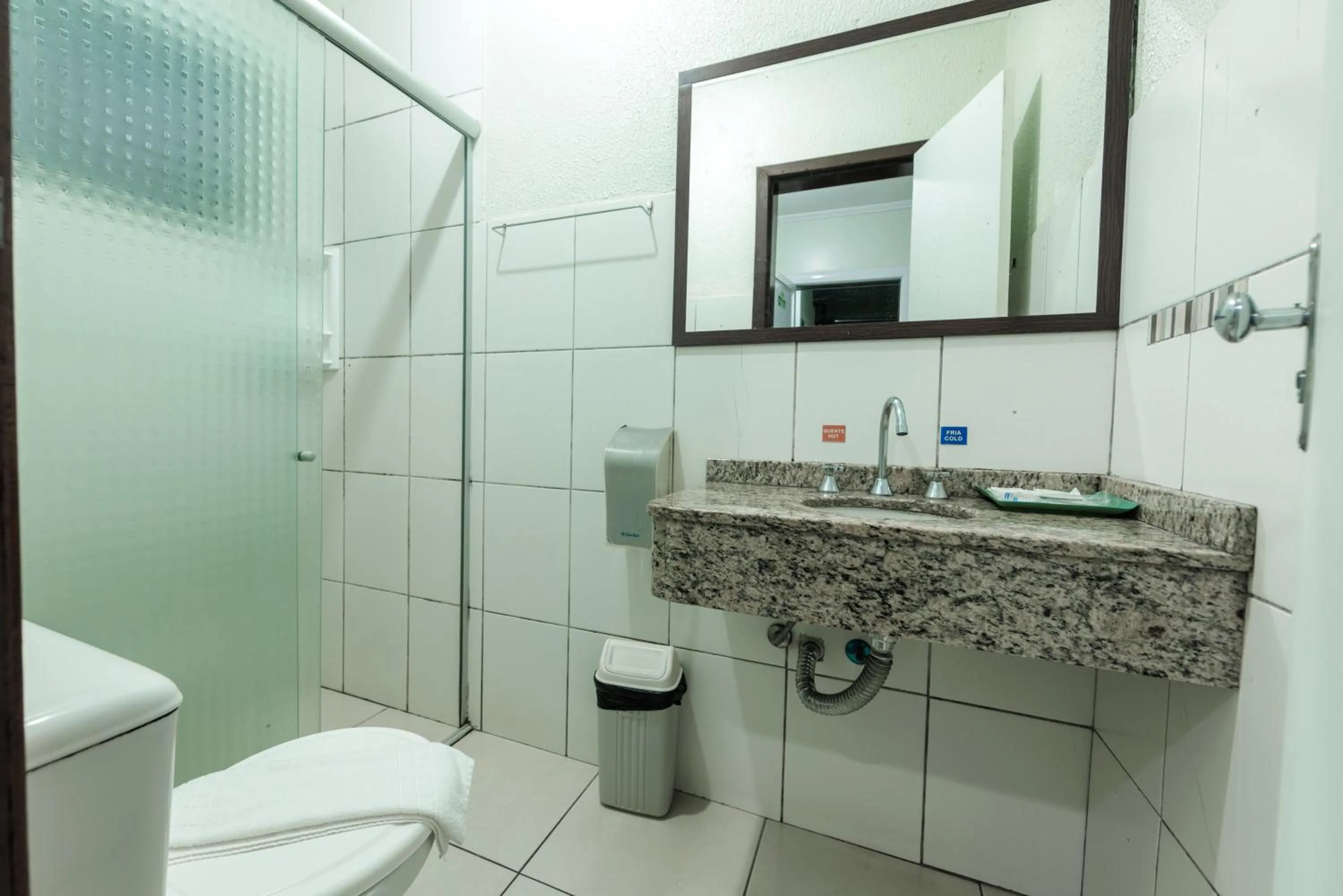 Hotel e Pousada Caroline