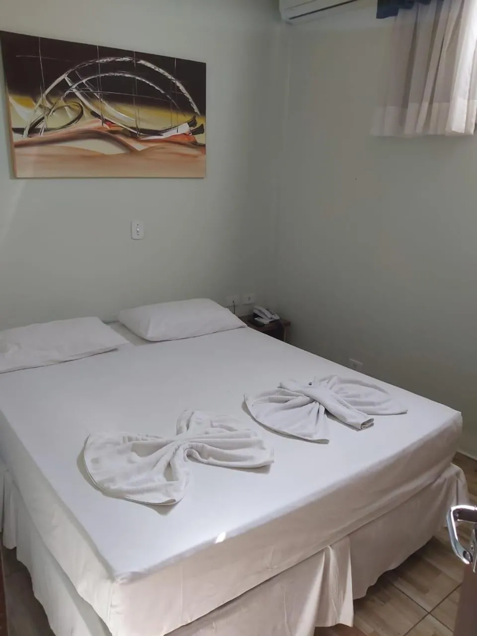 Breakfast, Bed in Hotel e Pousada Caroline