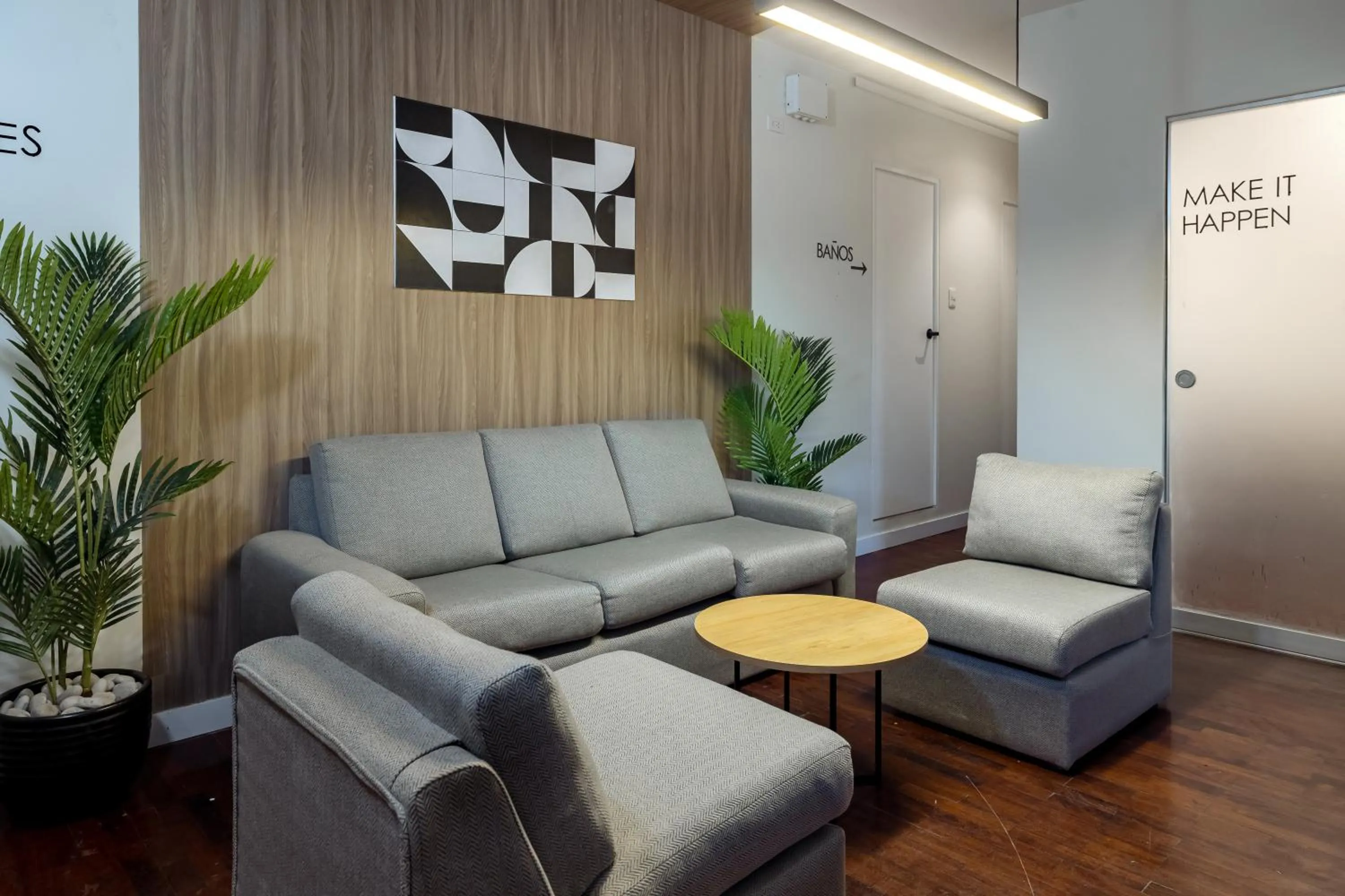 Living room in Miraflores Suites Centro