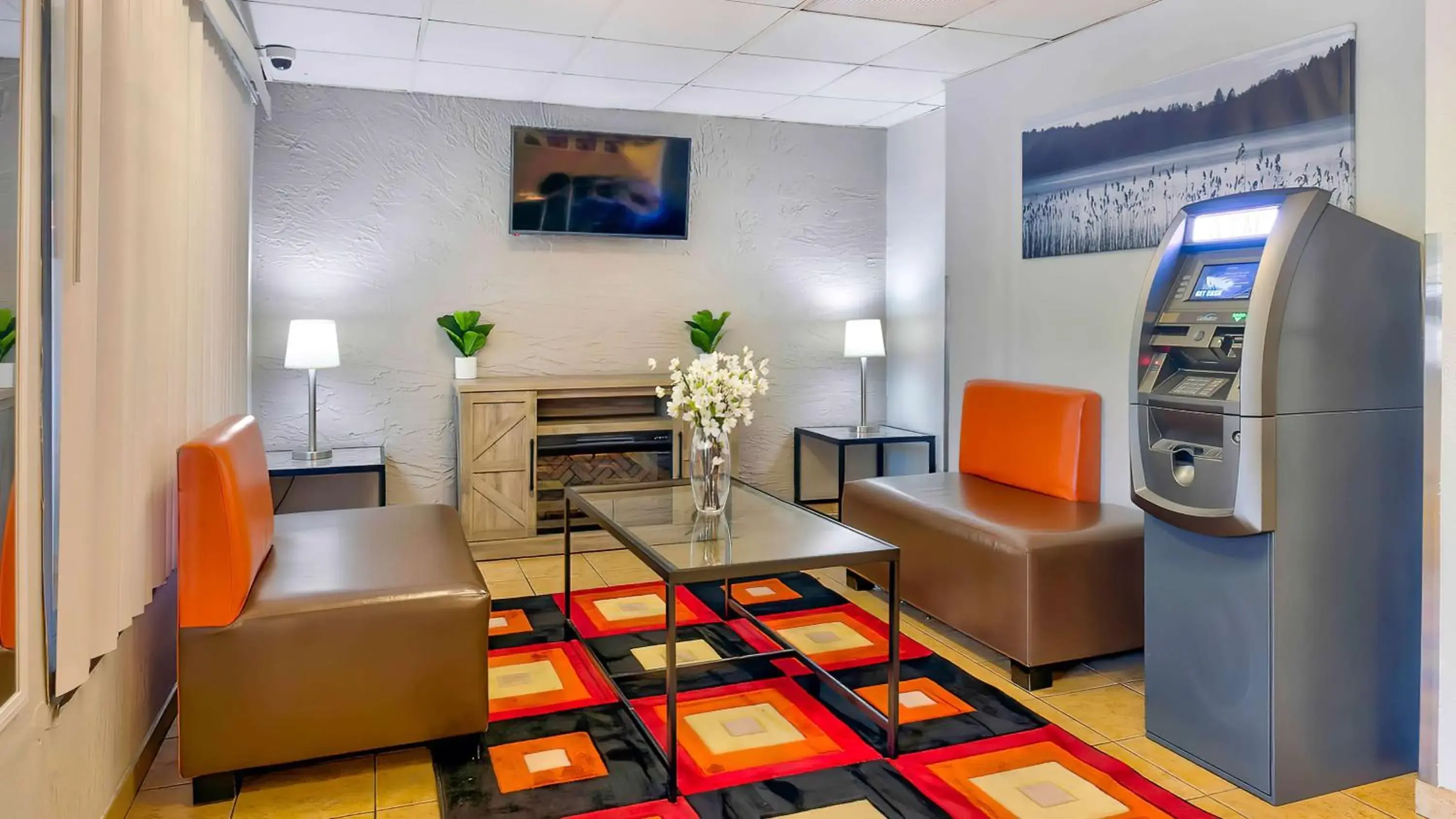 Lobby or reception in Motel 6-Milwaukee, WI - Glendale Lobby or reception in Motel 6-Milwaukee, WI - Glendale