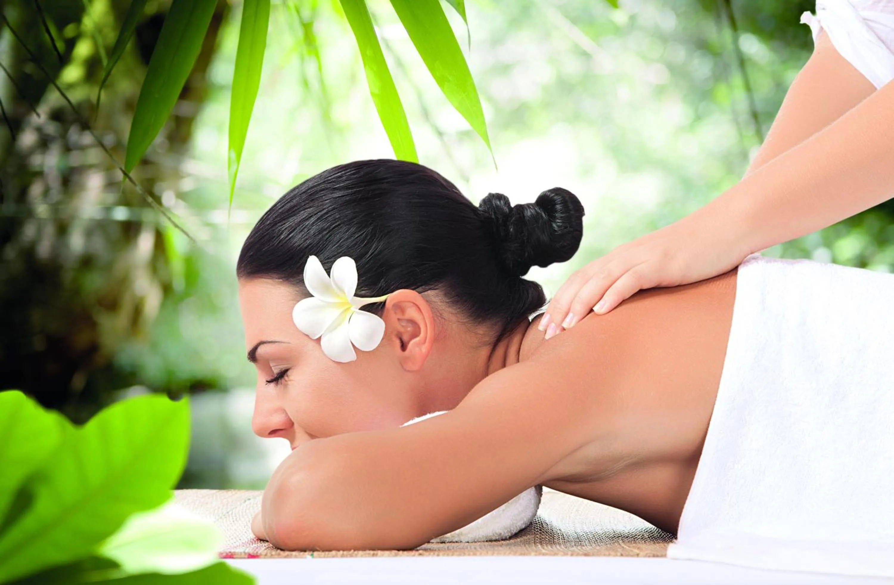 Massage in Hôtel Le Lagon