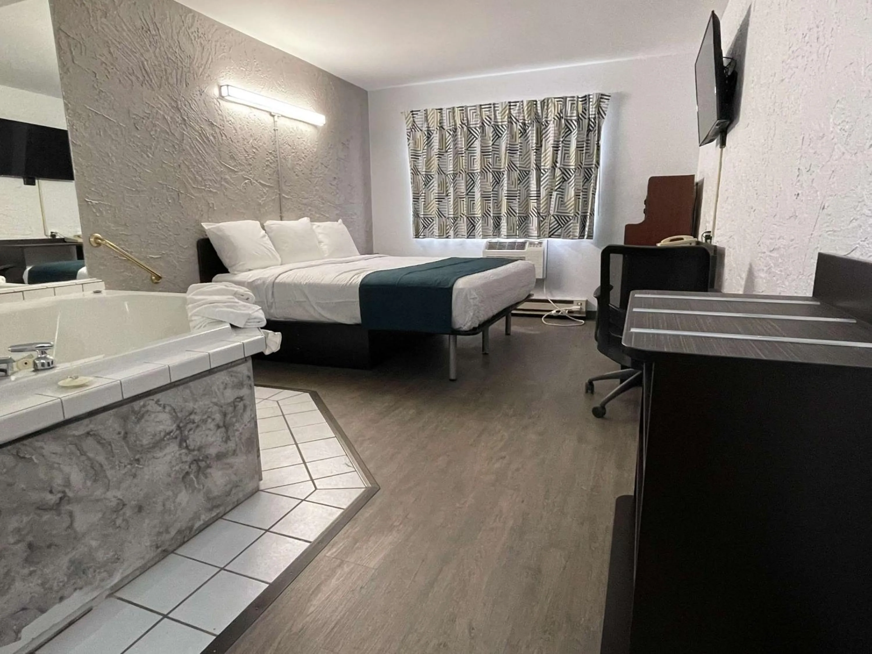 Photo of the whole room, Bed in Motel 6-Green Bay, WI - Lambeau