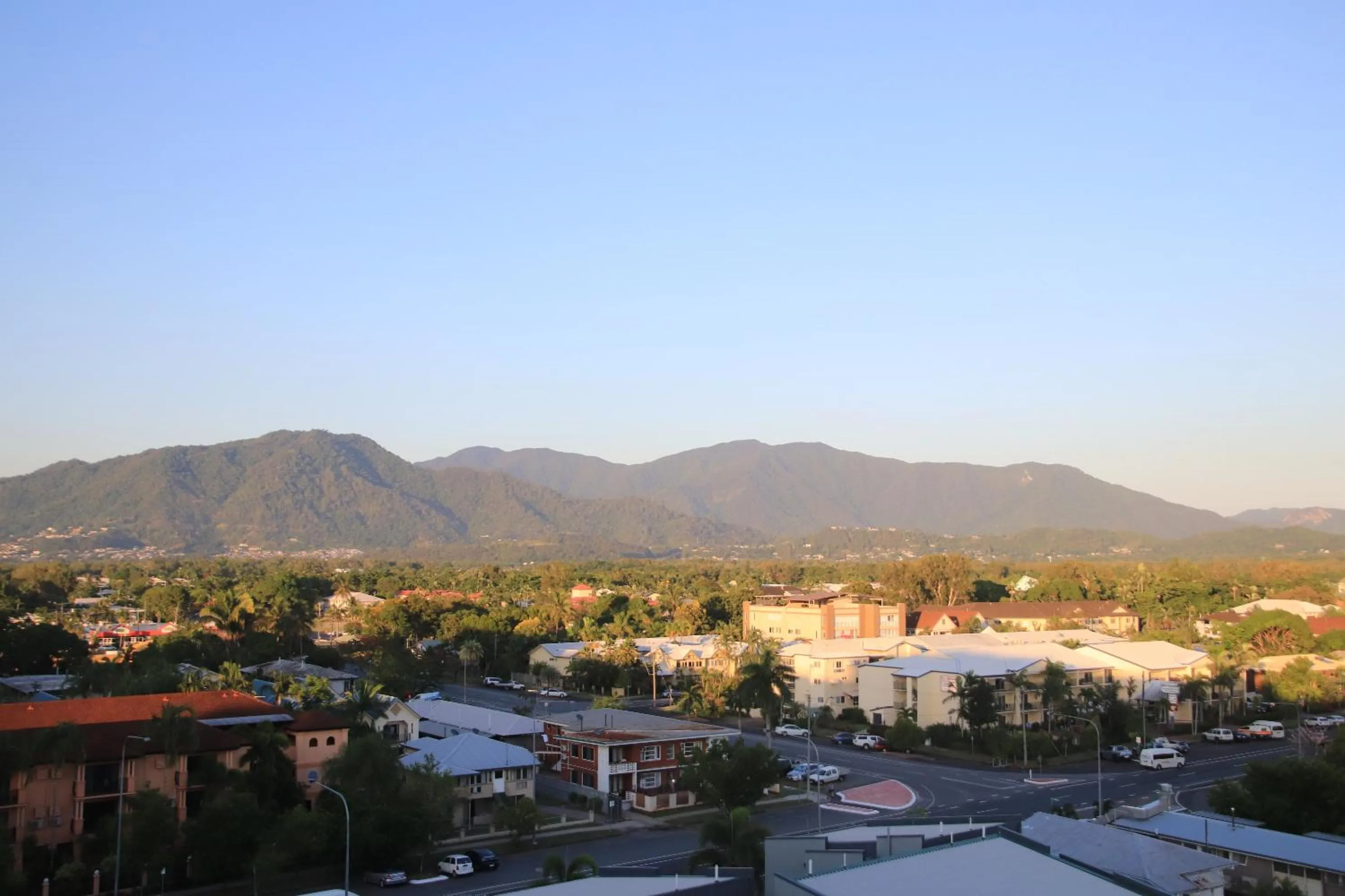 Mountain view in 181 The Esplanade