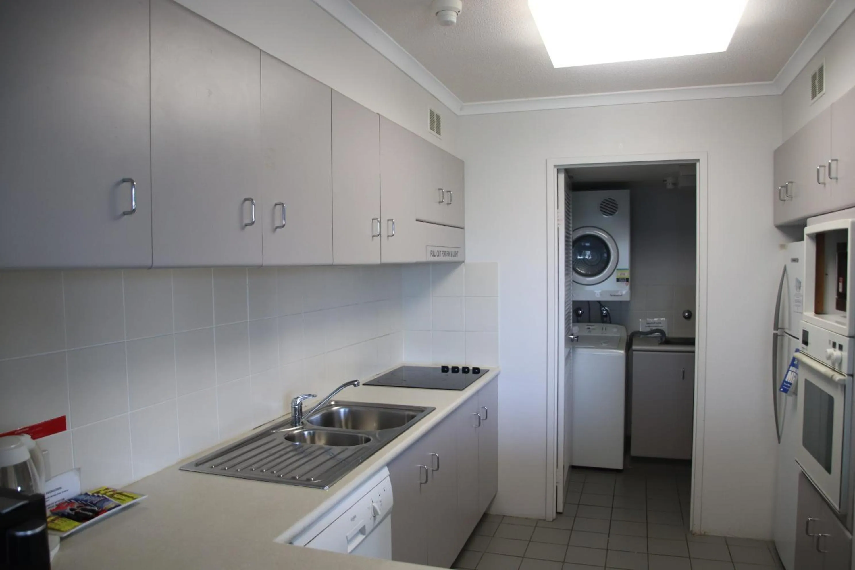 Kitchen or kitchenette in 181 The Esplanade