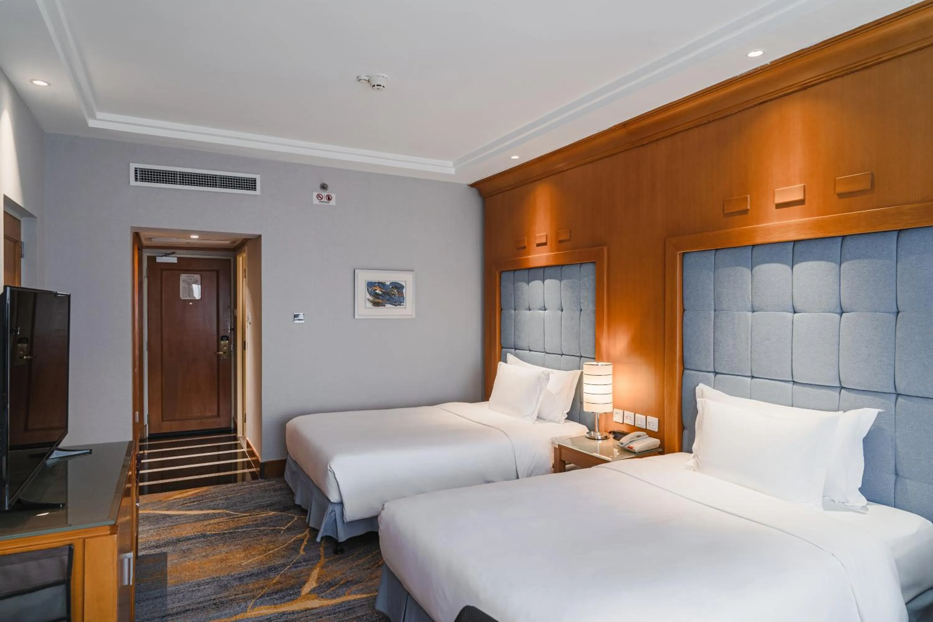 Bed in Crowne Plaza Shanghai by IHG